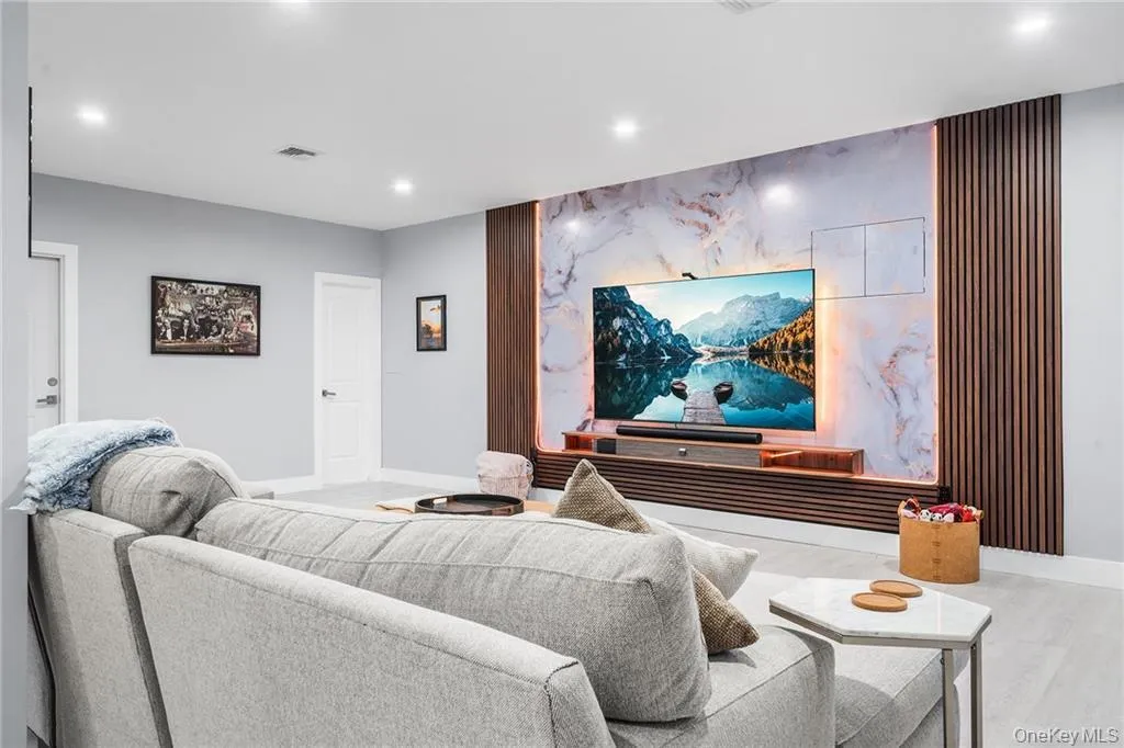 4037 Jean Avenue, Oyster Bay, NY, 5 Bedrooms Bedrooms, 9 Rooms Rooms,4 BathroomsBathrooms,Residential,For Rent,Jean,0,1027983 4037 Jean Avenue, Oyster Bay, NY, 5 Bedrooms Bedrooms, 9 Rooms Rooms,4 BathroomsBathrooms,Residential,For Rent,Jean,0,1027983