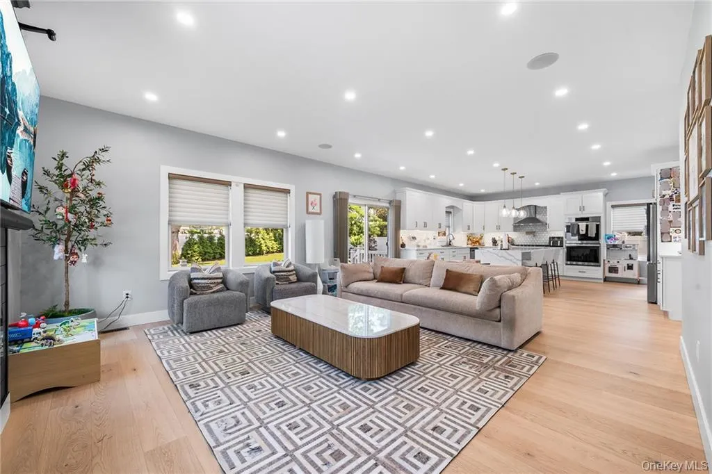 4037 Jean Avenue, Oyster Bay, NY, 5 Bedrooms Bedrooms, 9 Rooms Rooms,4 BathroomsBathrooms,Residential,For Rent,Jean,0,1027983 4037 Jean Avenue, Oyster Bay, NY, 5 Bedrooms Bedrooms, 9 Rooms Rooms,4 BathroomsBathrooms,Residential,For Rent,Jean,0,1027983