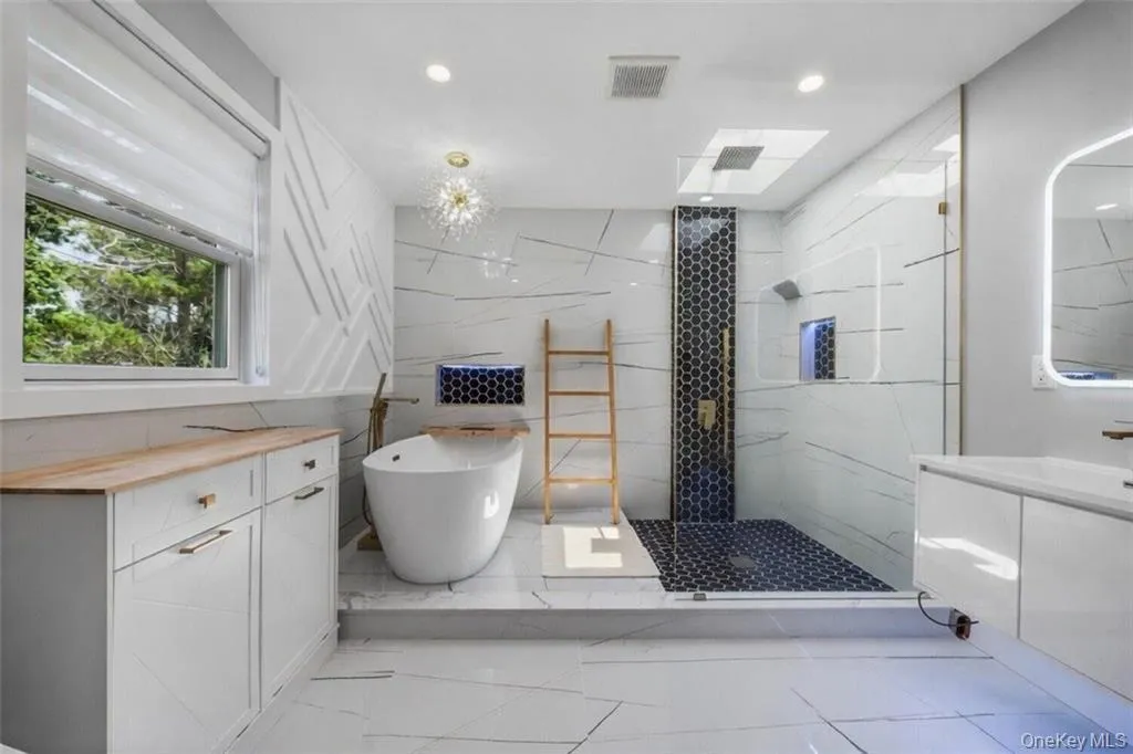 4037 Jean Avenue, Oyster Bay, NY, 5 Bedrooms Bedrooms, 9 Rooms Rooms,4 BathroomsBathrooms,Residential,For Rent,Jean,0,1027983 4037 Jean Avenue, Oyster Bay, NY, 5 Bedrooms Bedrooms, 9 Rooms Rooms,4 BathroomsBathrooms,Residential,For Rent,Jean,0,1027983