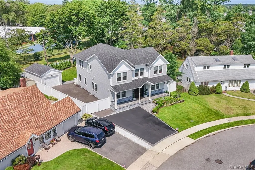 4037 Jean Avenue, Oyster Bay, NY, 5 Bedrooms Bedrooms, 9 Rooms Rooms,4 BathroomsBathrooms,Residential,For Rent,Jean,0,1027983 4037 Jean Avenue, Oyster Bay, NY, 5 Bedrooms Bedrooms, 9 Rooms Rooms,4 BathroomsBathrooms,Residential,For Rent,Jean,0,1027983