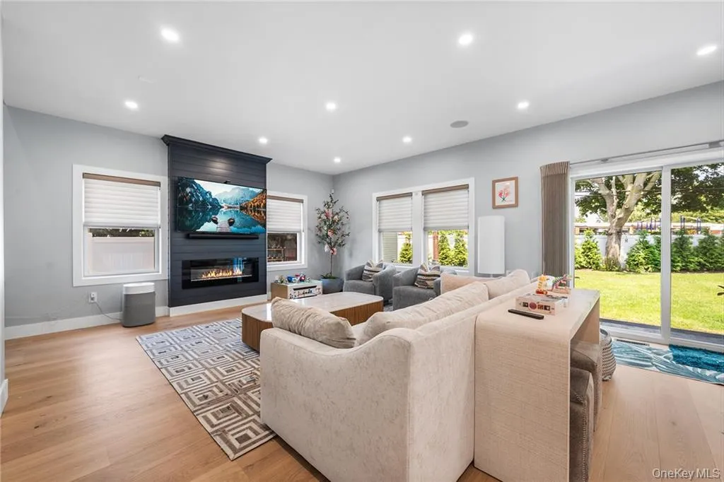 4037 Jean Avenue, Oyster Bay, NY, 5 Bedrooms Bedrooms, 9 Rooms Rooms,4 BathroomsBathrooms,Residential,For Rent,Jean,0,1027983 4037 Jean Avenue, Oyster Bay, NY, 5 Bedrooms Bedrooms, 9 Rooms Rooms,4 BathroomsBathrooms,Residential,For Rent,Jean,0,1027983