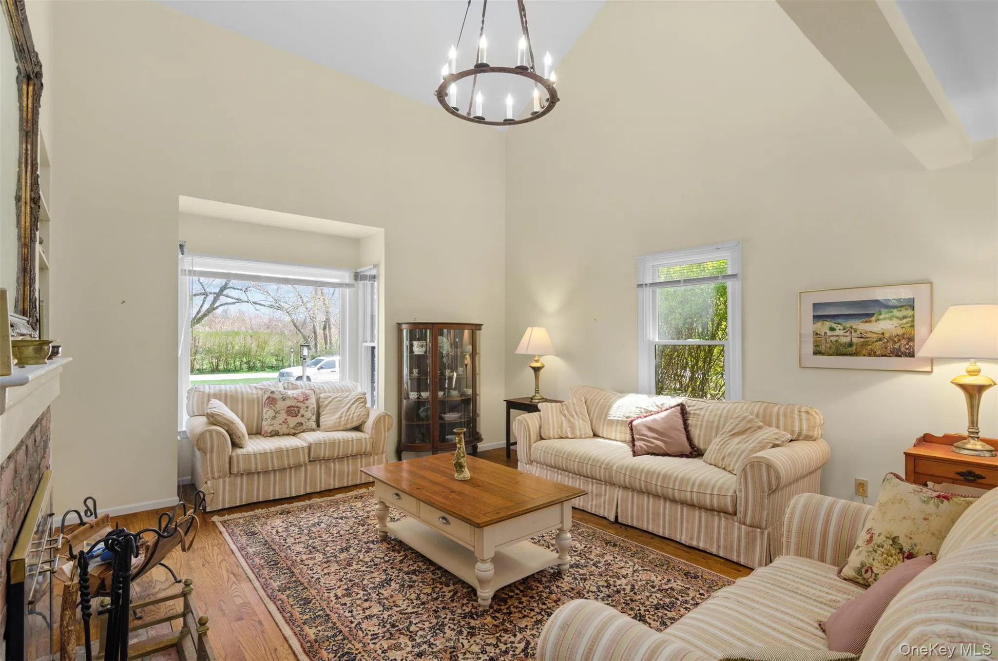 vaulted ceiling vaulted ceiling