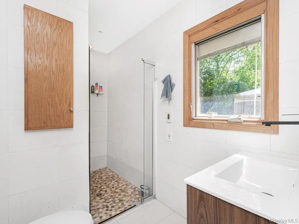 35 Barnard Road, New Rochelle, NY, 3 Bedrooms Bedrooms, 7 Rooms Rooms,2 BathroomsBathrooms,Residential,For Rent,Barnard,0,1027989 35 Barnard Road, New Rochelle, NY, 3 Bedrooms Bedrooms, 7 Rooms Rooms,2 BathroomsBathrooms,Residential,For Rent,Barnard,0,1027989