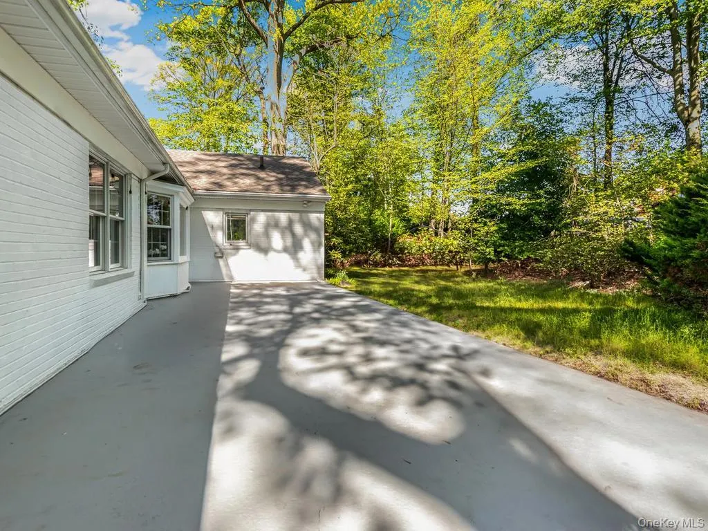 35 Barnard Road, New Rochelle, NY, 3 Bedrooms Bedrooms, 7 Rooms Rooms,2 BathroomsBathrooms,Residential,For Rent,Barnard,0,1027989 35 Barnard Road, New Rochelle, NY, 3 Bedrooms Bedrooms, 7 Rooms Rooms,2 BathroomsBathrooms,Residential,For Rent,Barnard,0,1027989