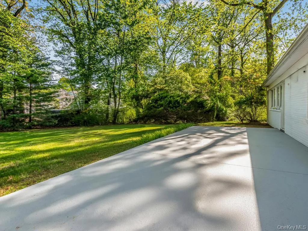 35 Barnard Road, New Rochelle, NY, 3 Bedrooms Bedrooms, 7 Rooms Rooms,2 BathroomsBathrooms,Residential,For Rent,Barnard,0,1027989 35 Barnard Road, New Rochelle, NY, 3 Bedrooms Bedrooms, 7 Rooms Rooms,2 BathroomsBathrooms,Residential,For Rent,Barnard,0,1027989