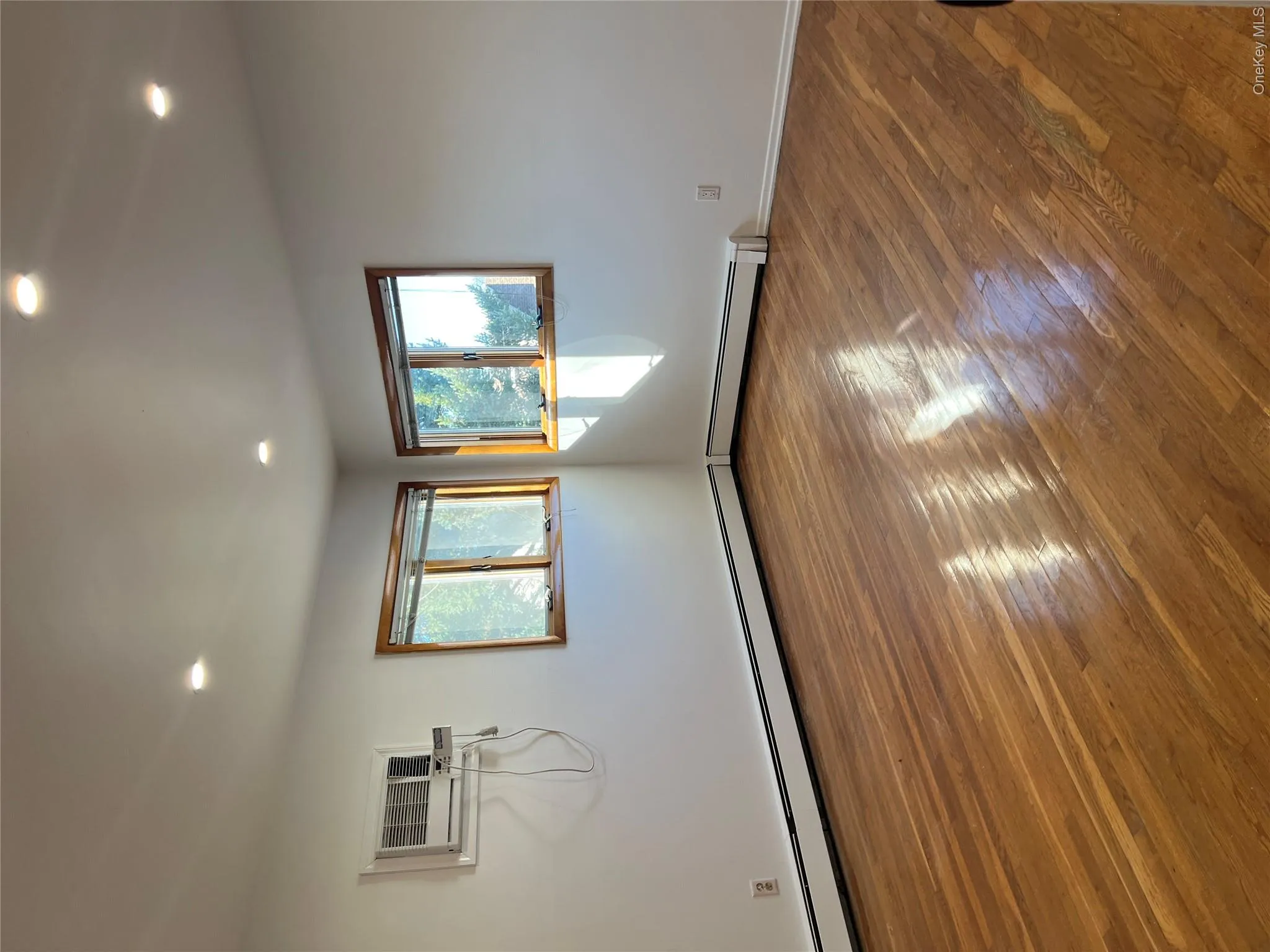118 Sherman Avenue, North Hempstead, NY, 3 Bedrooms Bedrooms, 7 Rooms Rooms,1 BathroomBathrooms,Residential Lease,For Rent,Sherman,0,1027995 118 Sherman Avenue, North Hempstead, NY, 3 Bedrooms Bedrooms, 7 Rooms Rooms,1 BathroomBathrooms,Residential Lease,For Rent,Sherman,0,1027995
