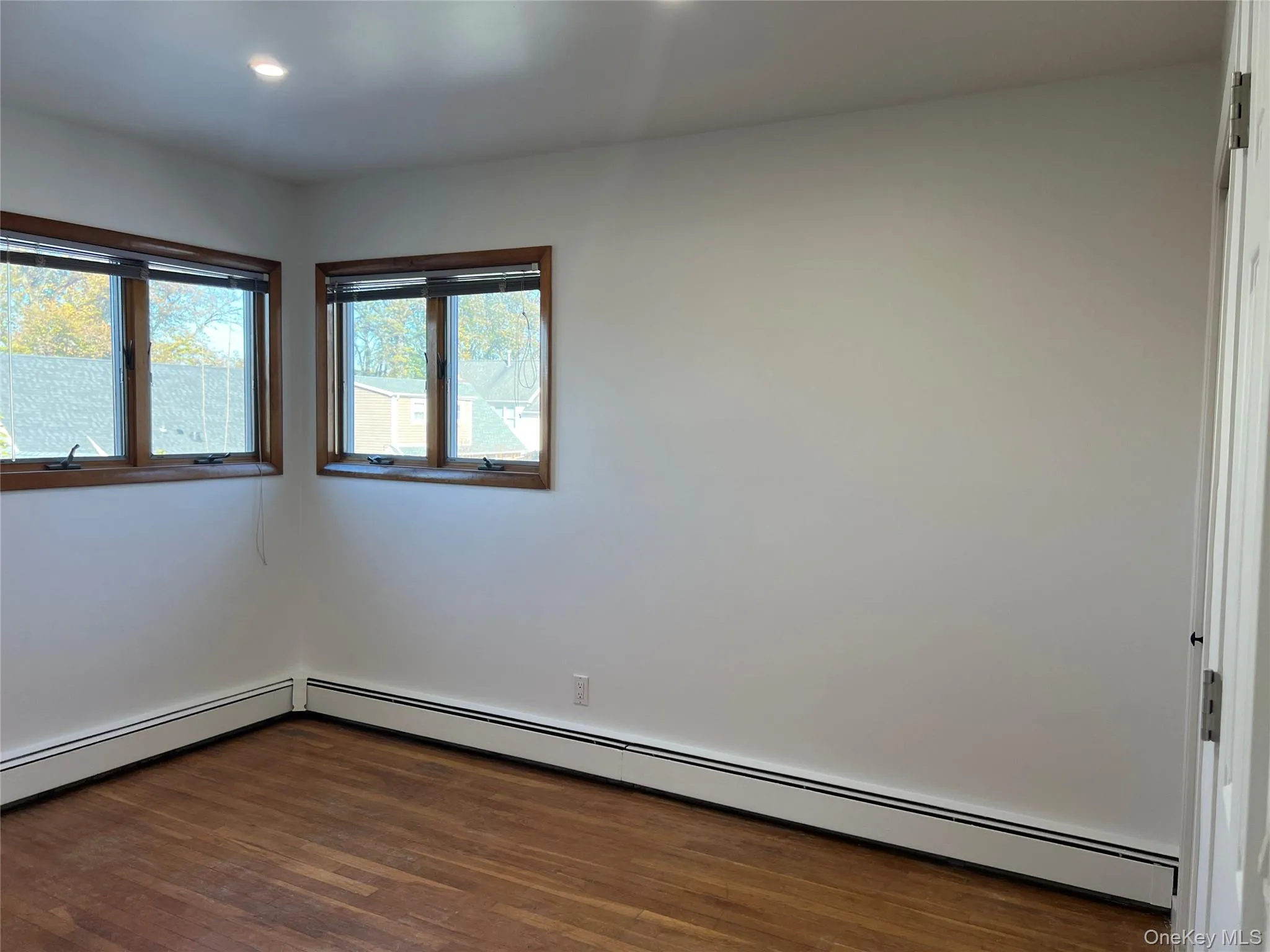 118 Sherman Avenue, North Hempstead, NY, 3 Bedrooms Bedrooms, 7 Rooms Rooms,1 BathroomBathrooms,Residential Lease,For Rent,Sherman,0,1027995 118 Sherman Avenue, North Hempstead, NY, 3 Bedrooms Bedrooms, 7 Rooms Rooms,1 BathroomBathrooms,Residential Lease,For Rent,Sherman,0,1027995