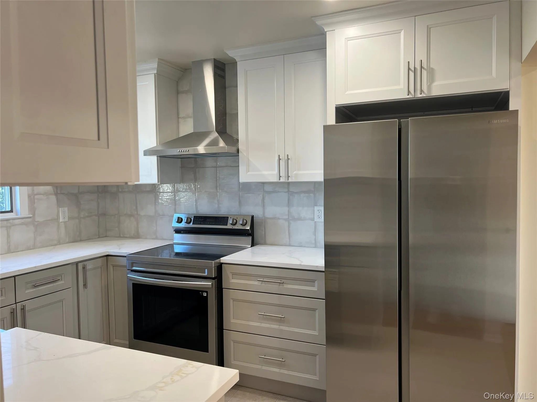 118 Sherman Avenue, North Hempstead, NY, 3 Bedrooms Bedrooms, 7 Rooms Rooms,1 BathroomBathrooms,Residential Lease,For Rent,Sherman,0,1027995 118 Sherman Avenue, North Hempstead, NY, 3 Bedrooms Bedrooms, 7 Rooms Rooms,1 BathroomBathrooms,Residential Lease,For Rent,Sherman,0,1027995