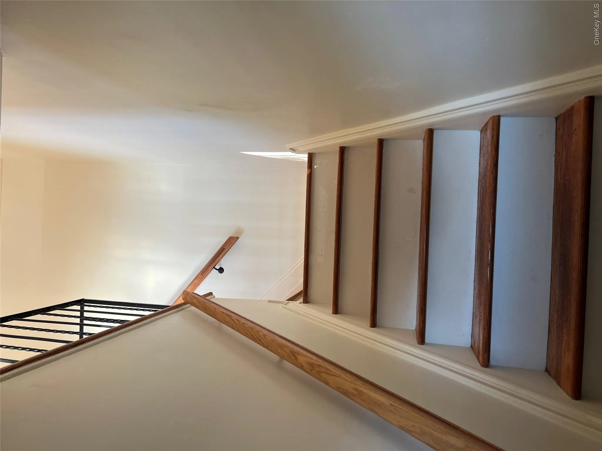 118 Sherman Avenue, North Hempstead, NY, 3 Bedrooms Bedrooms, 7 Rooms Rooms,1 BathroomBathrooms,Residential Lease,For Rent,Sherman,0,1027995 118 Sherman Avenue, North Hempstead, NY, 3 Bedrooms Bedrooms, 7 Rooms Rooms,1 BathroomBathrooms,Residential Lease,For Rent,Sherman,0,1027995