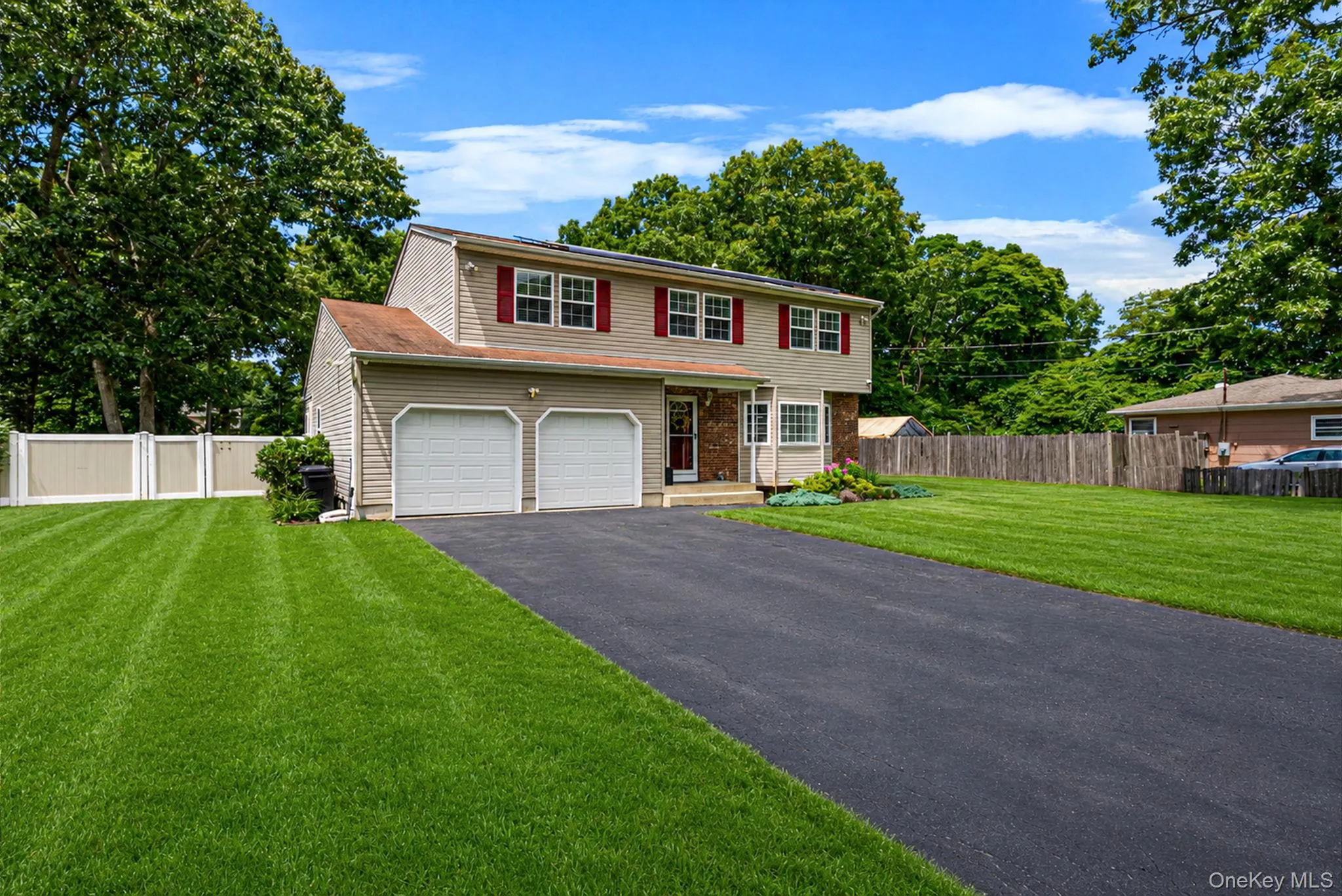 397 Lockwood Drive, Brookhaven, NY, 4 Bedrooms Bedrooms, 9 Rooms Rooms,3 BathroomsBathrooms,Residential,For Rent,Lockwood,0,1027999 397 Lockwood Drive, Brookhaven, NY, 4 Bedrooms Bedrooms, 9 Rooms Rooms,3 BathroomsBathrooms,Residential,For Rent,Lockwood,0,1027999