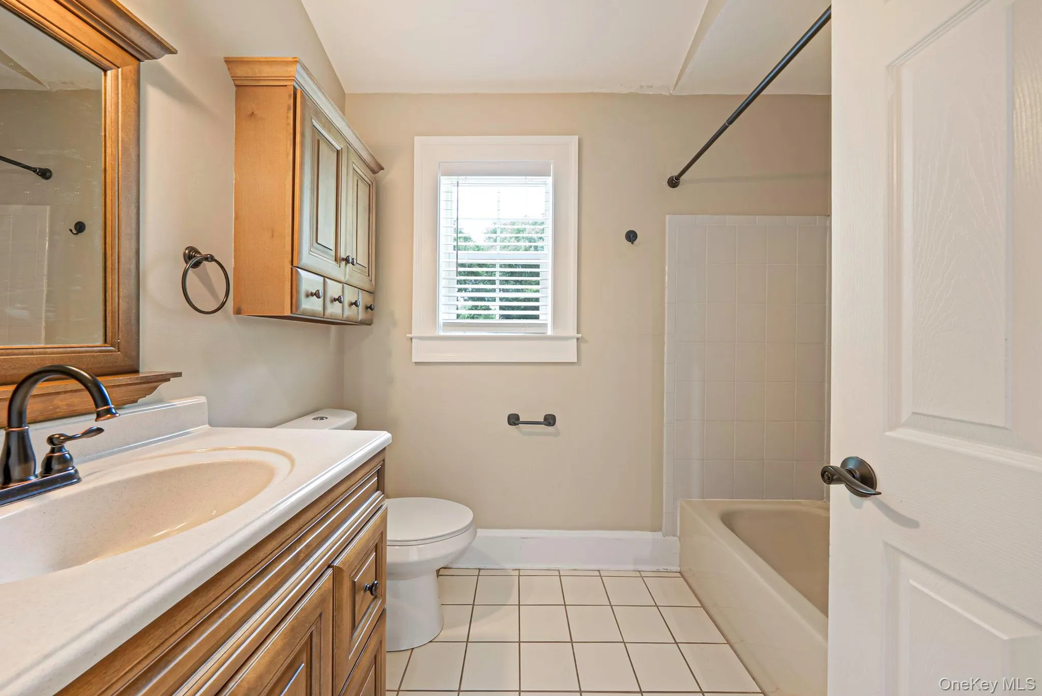397 Lockwood Drive, Brookhaven, NY, 4 Bedrooms Bedrooms, 9 Rooms Rooms,3 BathroomsBathrooms,Residential,For Rent,Lockwood,0,1027999 397 Lockwood Drive, Brookhaven, NY, 4 Bedrooms Bedrooms, 9 Rooms Rooms,3 BathroomsBathrooms,Residential,For Rent,Lockwood,0,1027999