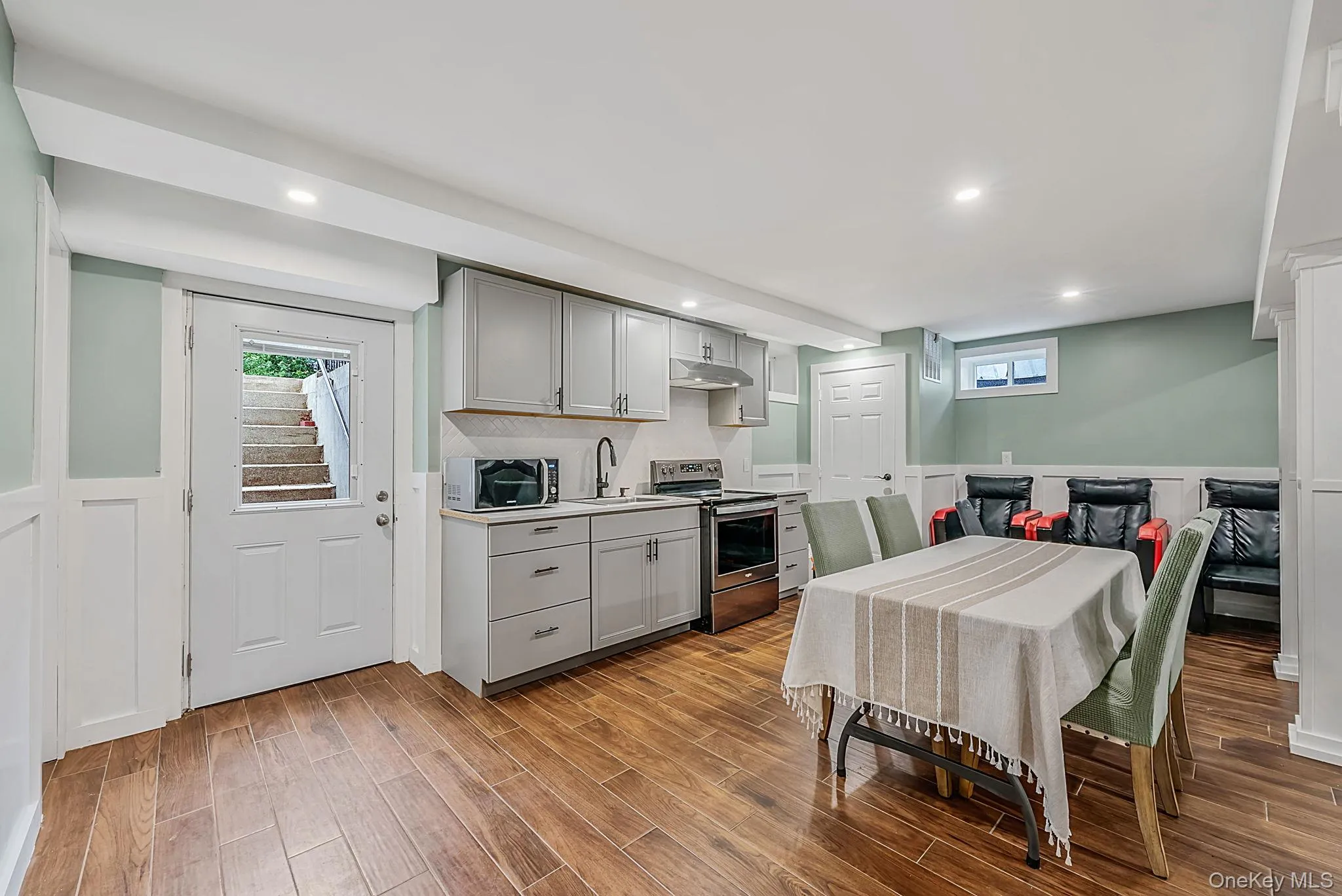 397 Lockwood Drive, Brookhaven, NY, 4 Bedrooms Bedrooms, 9 Rooms Rooms,3 BathroomsBathrooms,Residential,For Rent,Lockwood,0,1027999 397 Lockwood Drive, Brookhaven, NY, 4 Bedrooms Bedrooms, 9 Rooms Rooms,3 BathroomsBathrooms,Residential,For Rent,Lockwood,0,1027999