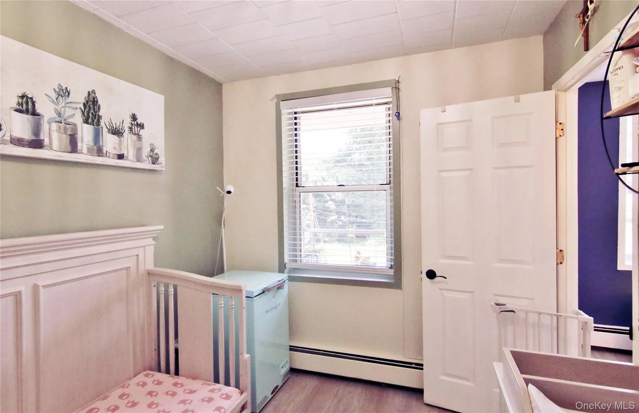 Junior 4 - Can be converted back to the Dining Room Junior 4 - Can be converted back to the Dining Room