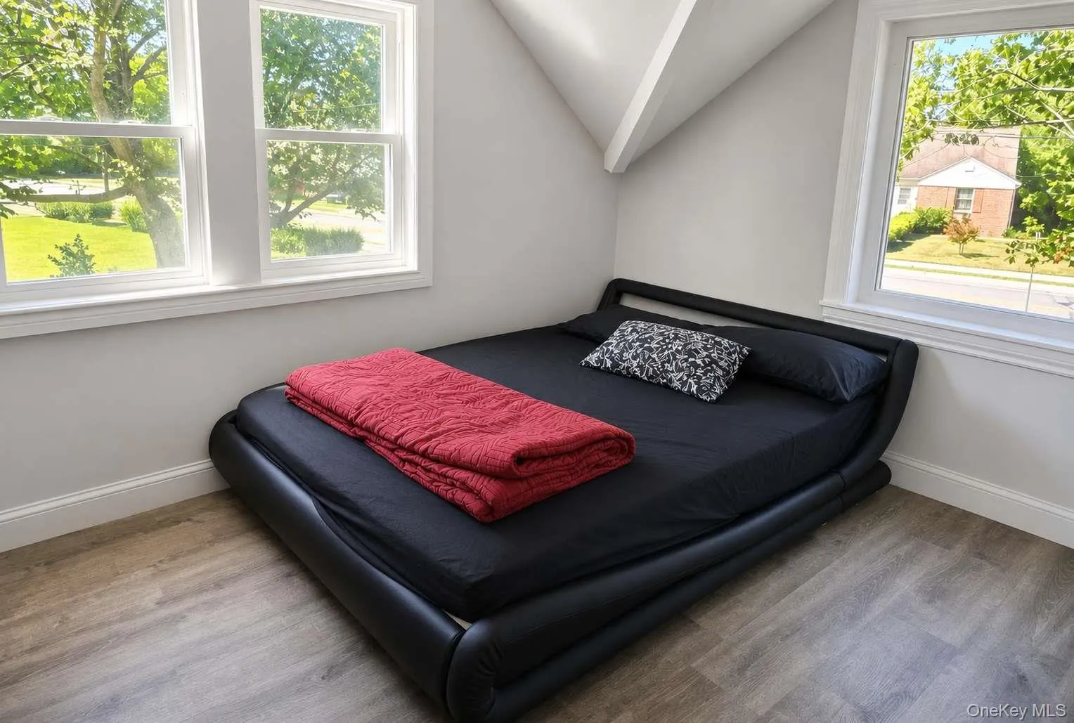 165 Cedar Street, Babylon, NY, 4 Bedrooms Bedrooms, 9 Rooms Rooms,2 BathroomsBathrooms,Residential,For Rent,Cedar,0,1028012 165 Cedar Street, Babylon, NY, 4 Bedrooms Bedrooms, 9 Rooms Rooms,2 BathroomsBathrooms,Residential,For Rent,Cedar,0,1028012