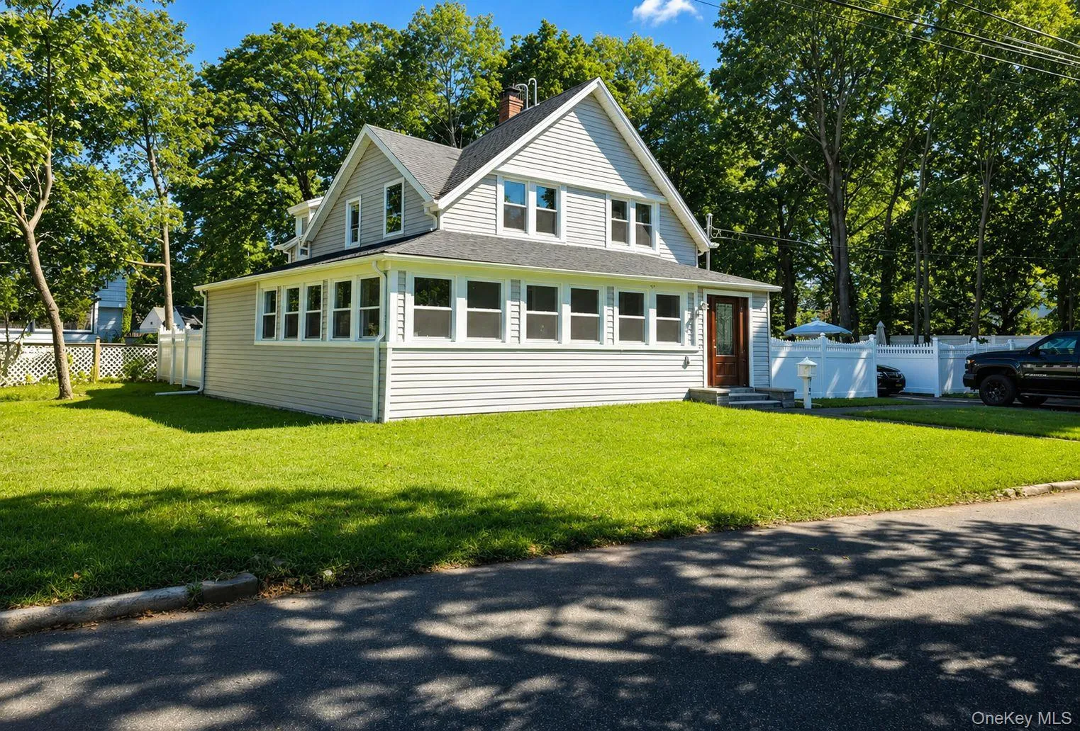 165 Cedar Street, Babylon, NY, 4 Bedrooms Bedrooms, 9 Rooms Rooms,2 BathroomsBathrooms,Residential,For Rent,Cedar,0,1028012 165 Cedar Street, Babylon, NY, 4 Bedrooms Bedrooms, 9 Rooms Rooms,2 BathroomsBathrooms,Residential,For Rent,Cedar,0,1028012