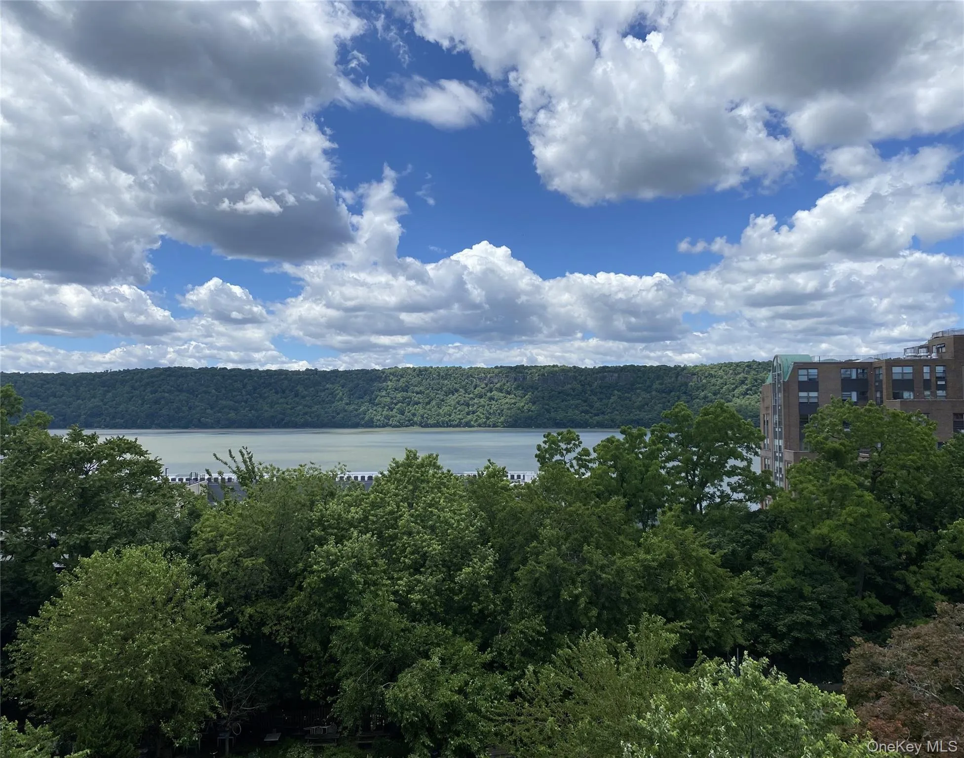 56 Prospect Street, Yonkers, NY, 2 Bedrooms Bedrooms, 1 Room Rooms,1 BathroomBathrooms,Residential Lease,For Rent,Prospect,0,1028024 56 Prospect Street, Yonkers, NY, 2 Bedrooms Bedrooms, 1 Room Rooms,1 BathroomBathrooms,Residential Lease,For Rent,Prospect,0,1028024