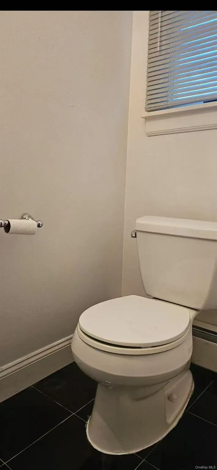 133 Railroad Avenue, Oyster Bay, NY, 3 Bedrooms Bedrooms, 5 Rooms Rooms,1 BathroomBathrooms,Residential Lease,For Rent,Railroad,0,1028025 133 Railroad Avenue, Oyster Bay, NY, 3 Bedrooms Bedrooms, 5 Rooms Rooms,1 BathroomBathrooms,Residential Lease,For Rent,Railroad,0,1028025