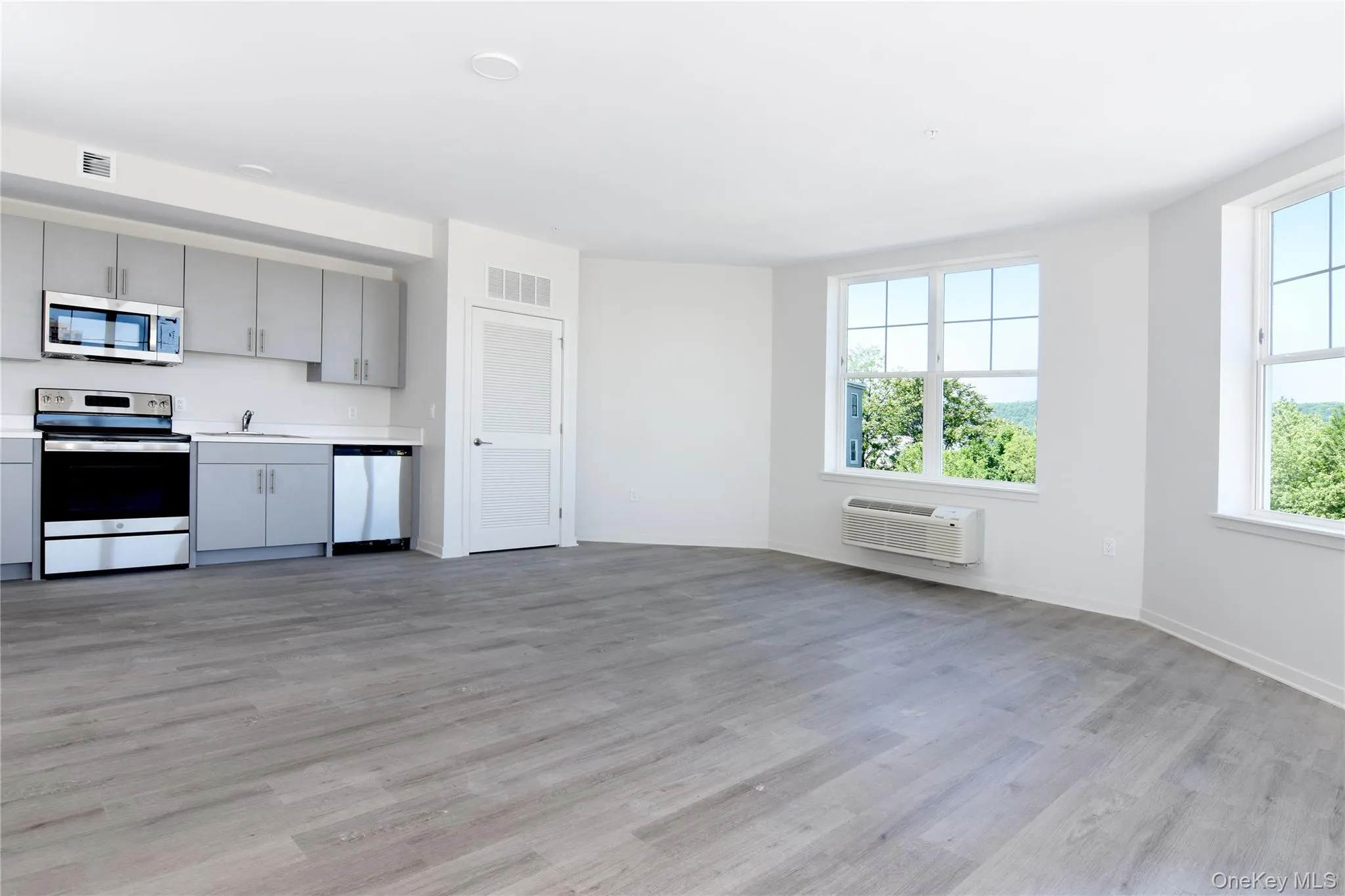 56 Prospect Street, Yonkers, NY, 2 Bedrooms Bedrooms, 1 Room Rooms,1 BathroomBathrooms,Residential Lease,For Rent,Prospect,0,1028027 56 Prospect Street, Yonkers, NY, 2 Bedrooms Bedrooms, 1 Room Rooms,1 BathroomBathrooms,Residential Lease,For Rent,Prospect,0,1028027
