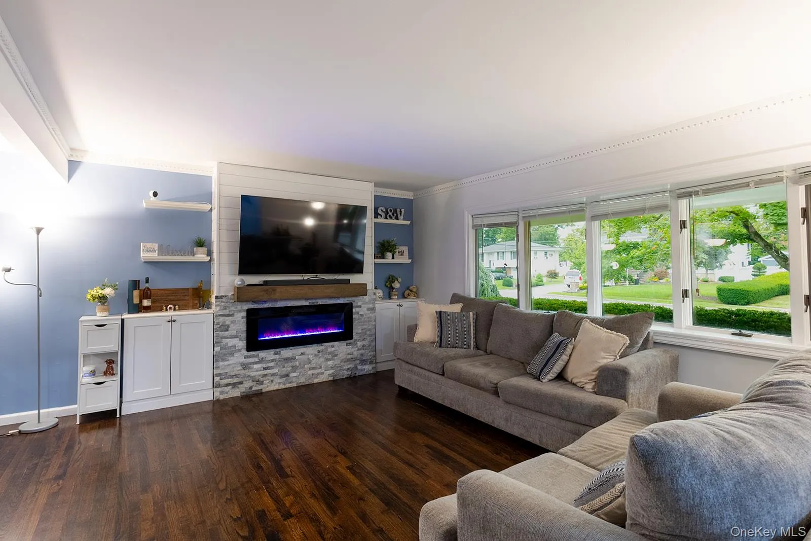 29 Sandy Hollow Drive, Smithtown, NY, 4 Bedrooms Bedrooms, 8 Rooms Rooms,2 BathroomsBathrooms,Residential,For Rent,Sandy Hollow,0,1028029 29 Sandy Hollow Drive, Smithtown, NY, 4 Bedrooms Bedrooms, 8 Rooms Rooms,2 BathroomsBathrooms,Residential,For Rent,Sandy Hollow,0,1028029