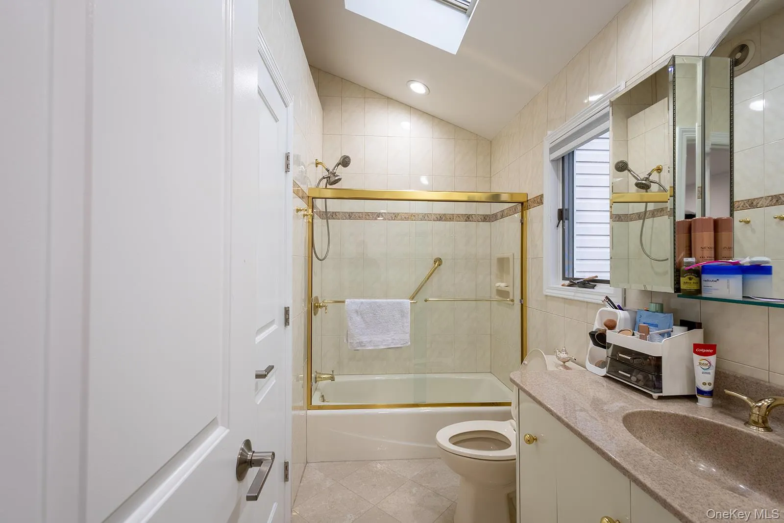 29 Sandy Hollow Drive, Smithtown, NY, 4 Bedrooms Bedrooms, 8 Rooms Rooms,2 BathroomsBathrooms,Residential,For Rent,Sandy Hollow,0,1028029 29 Sandy Hollow Drive, Smithtown, NY, 4 Bedrooms Bedrooms, 8 Rooms Rooms,2 BathroomsBathrooms,Residential,For Rent,Sandy Hollow,0,1028029