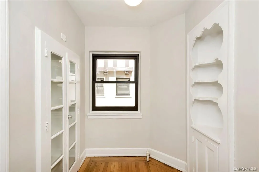 64 Kensington Road, Eastchester, NY, 1 Bedroom Bedrooms, 4 Rooms Rooms,1 BathroomBathrooms,Residential Lease,For Rent,Kensington,0,1028030 64 Kensington Road, Eastchester, NY, 1 Bedroom Bedrooms, 4 Rooms Rooms,1 BathroomBathrooms,Residential Lease,For Rent,Kensington,0,1028030