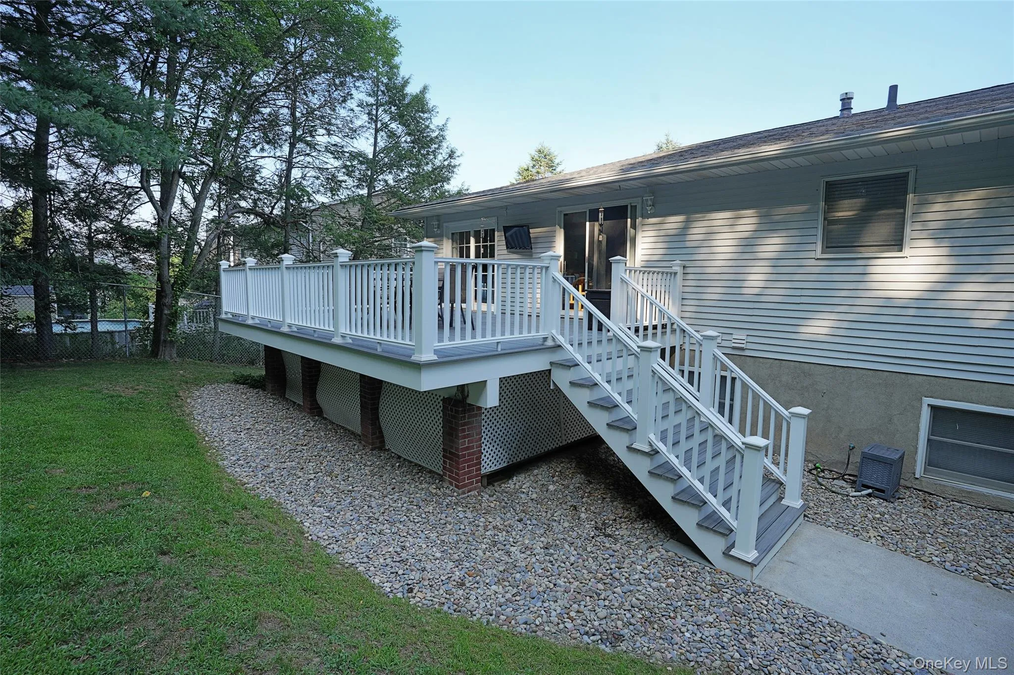 16 Four Winds Drive, La Grange, NY, 3 Bedrooms Bedrooms, 6 Rooms Rooms,3 BathroomsBathrooms,Residential,For Rent,Four Winds,0,1028035 16 Four Winds Drive, La Grange, NY, 3 Bedrooms Bedrooms, 6 Rooms Rooms,3 BathroomsBathrooms,Residential,For Rent,Four Winds,0,1028035