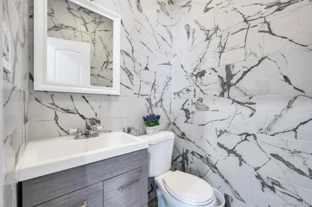 17826 Zoller Road, New York, NY, 3 Bedrooms Bedrooms, 8 Rooms Rooms,1 BathroomBathrooms,Residential,For Rent,Zoller,0,1028044 17826 Zoller Road, New York, NY, 3 Bedrooms Bedrooms, 8 Rooms Rooms,1 BathroomBathrooms,Residential,For Rent,Zoller,0,1028044