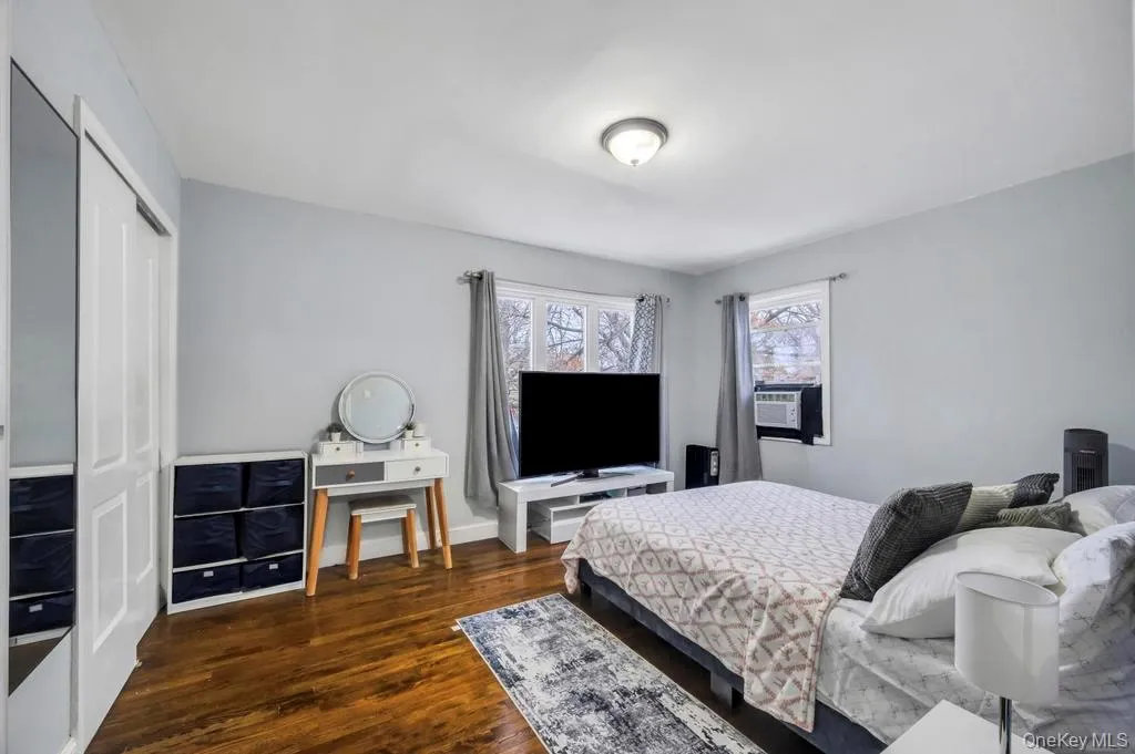17826 Zoller Road, New York, NY, 3 Bedrooms Bedrooms, 8 Rooms Rooms,1 BathroomBathrooms,Residential,For Rent,Zoller,0,1028044 17826 Zoller Road, New York, NY, 3 Bedrooms Bedrooms, 8 Rooms Rooms,1 BathroomBathrooms,Residential,For Rent,Zoller,0,1028044