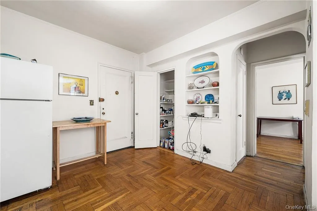 3015 Riverdale Avenue, New York, NY, 1 Bedroom Bedrooms, 3 Rooms Rooms,1 BathroomBathrooms,Residential,For Rent,Riverdale,0,1028046 3015 Riverdale Avenue, New York, NY, 1 Bedroom Bedrooms, 3 Rooms Rooms,1 BathroomBathrooms,Residential,For Rent,Riverdale,0,1028046