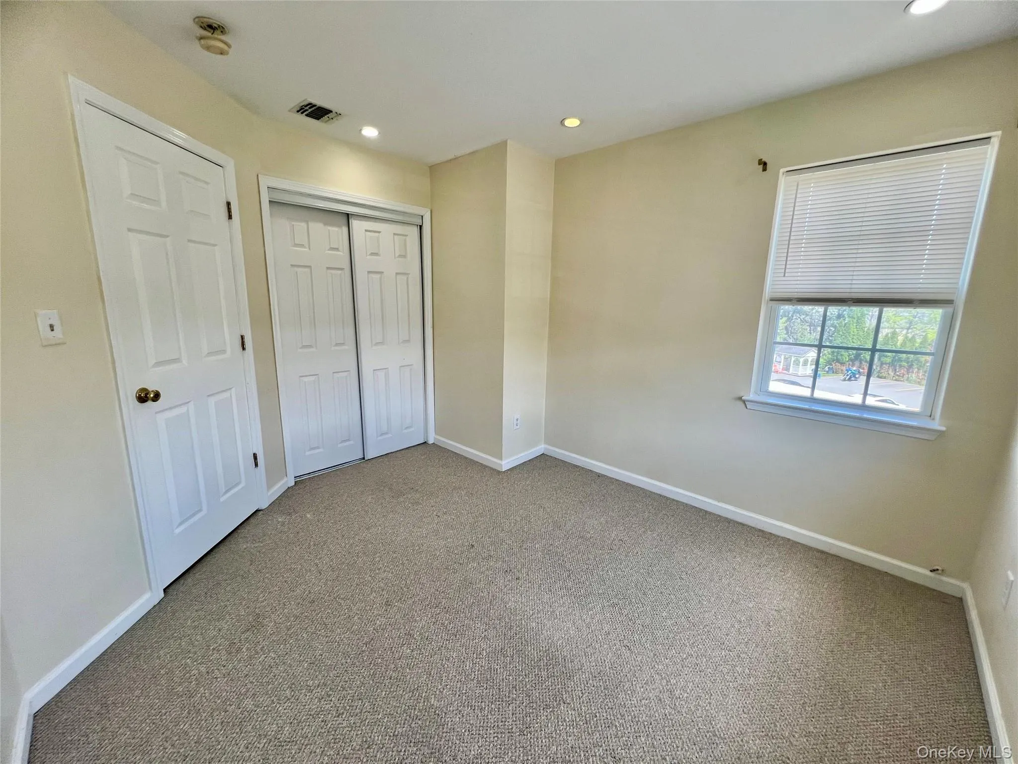 60 Peach Place, Middletown, NY, 3 Bedrooms Bedrooms, 12 Rooms Rooms,3 BathroomsBathrooms,Residential Lease,For Rent,Peach,0,1028054 60 Peach Place, Middletown, NY, 3 Bedrooms Bedrooms, 12 Rooms Rooms,3 BathroomsBathrooms,Residential Lease,For Rent,Peach,0,1028054