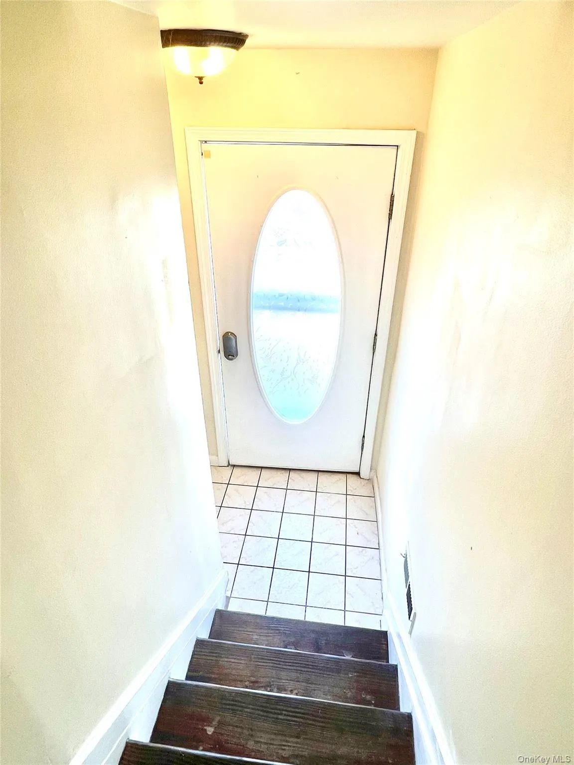60 Peach Place, Middletown, NY, 3 Bedrooms Bedrooms, 12 Rooms Rooms,3 BathroomsBathrooms,Residential Lease,For Rent,Peach,0,1028054 60 Peach Place, Middletown, NY, 3 Bedrooms Bedrooms, 12 Rooms Rooms,3 BathroomsBathrooms,Residential Lease,For Rent,Peach,0,1028054