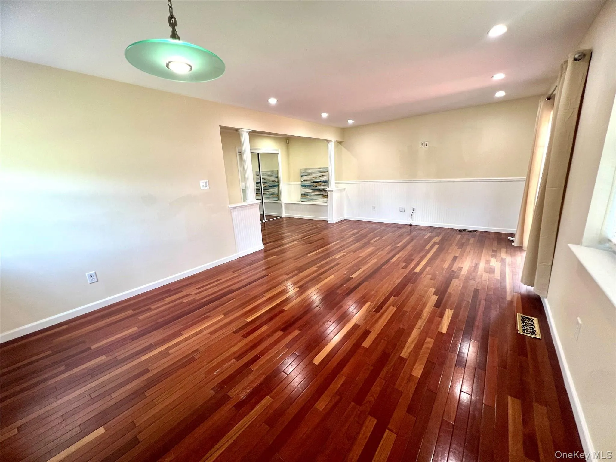 60 Peach Place, Middletown, NY, 3 Bedrooms Bedrooms, 12 Rooms Rooms,3 BathroomsBathrooms,Residential Lease,For Rent,Peach,0,1028054 60 Peach Place, Middletown, NY, 3 Bedrooms Bedrooms, 12 Rooms Rooms,3 BathroomsBathrooms,Residential Lease,For Rent,Peach,0,1028054
