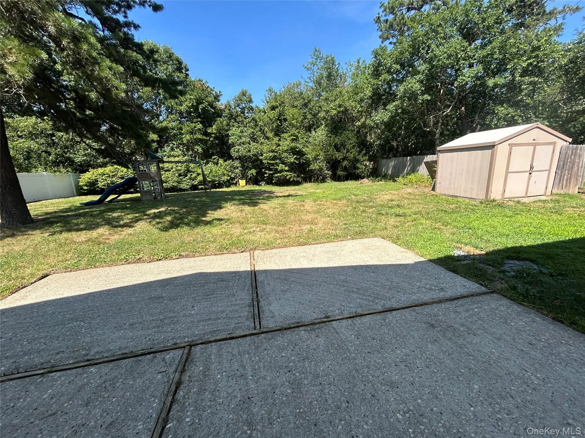 30 Balsam Drive, Brookhaven, NY, 4 Bedrooms Bedrooms, 7 Rooms Rooms,2 BathroomsBathrooms,Residential,For Rent,Balsam,0,1028056 30 Balsam Drive, Brookhaven, NY, 4 Bedrooms Bedrooms, 7 Rooms Rooms,2 BathroomsBathrooms,Residential,For Rent,Balsam,0,1028056