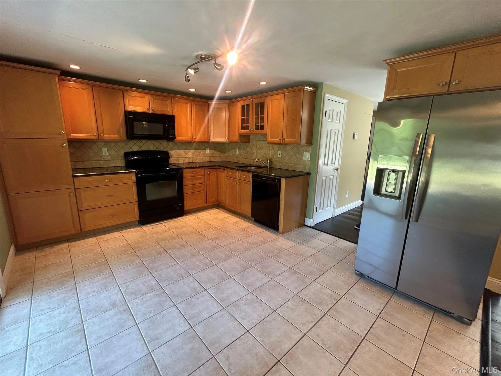 30 Balsam Drive, Brookhaven, NY, 4 Bedrooms Bedrooms, 7 Rooms Rooms,2 BathroomsBathrooms,Residential,For Rent,Balsam,0,1028056 30 Balsam Drive, Brookhaven, NY, 4 Bedrooms Bedrooms, 7 Rooms Rooms,2 BathroomsBathrooms,Residential,For Rent,Balsam,0,1028056