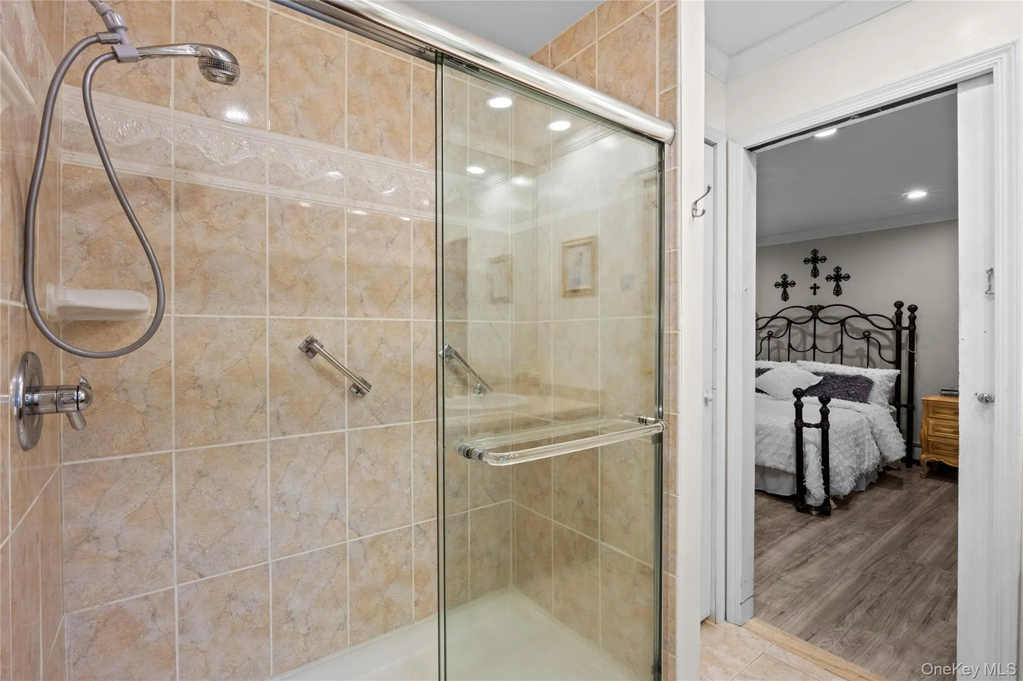 579 Empire Avenue, Babylon, NY, 3 Bedrooms Bedrooms, 6 Rooms Rooms,3 BathroomsBathrooms,Residential,For Rent,Empire,0,1028059 579 Empire Avenue, Babylon, NY, 3 Bedrooms Bedrooms, 6 Rooms Rooms,3 BathroomsBathrooms,Residential,For Rent,Empire,0,1028059