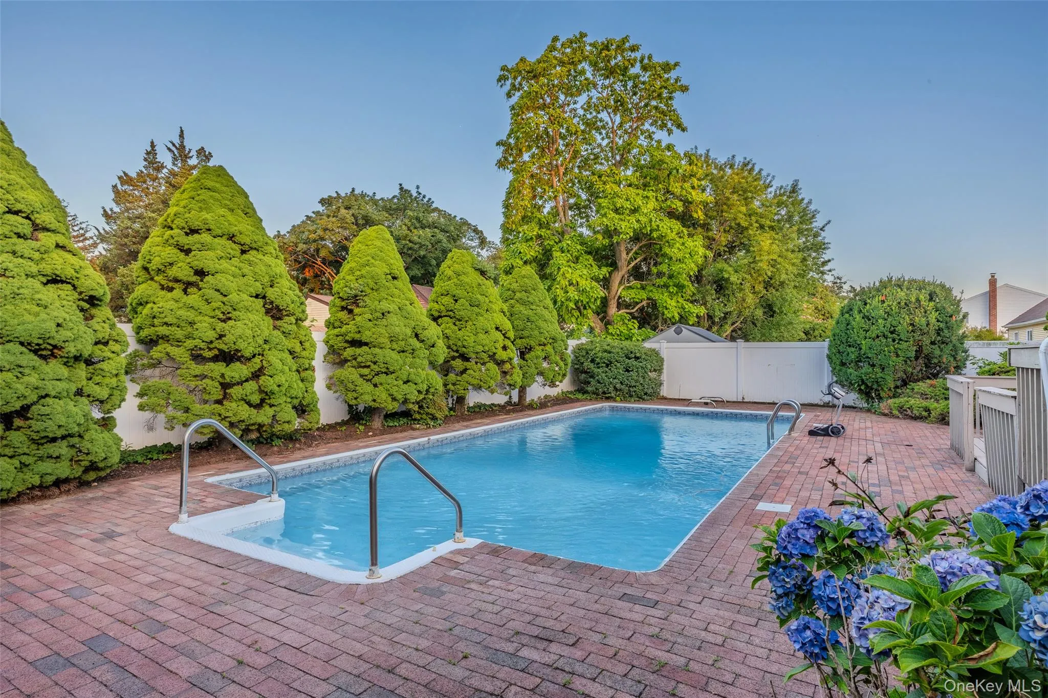 579 Empire Avenue, Babylon, NY, 3 Bedrooms Bedrooms, 6 Rooms Rooms,3 BathroomsBathrooms,Residential,For Rent,Empire,0,1028059 579 Empire Avenue, Babylon, NY, 3 Bedrooms Bedrooms, 6 Rooms Rooms,3 BathroomsBathrooms,Residential,For Rent,Empire,0,1028059