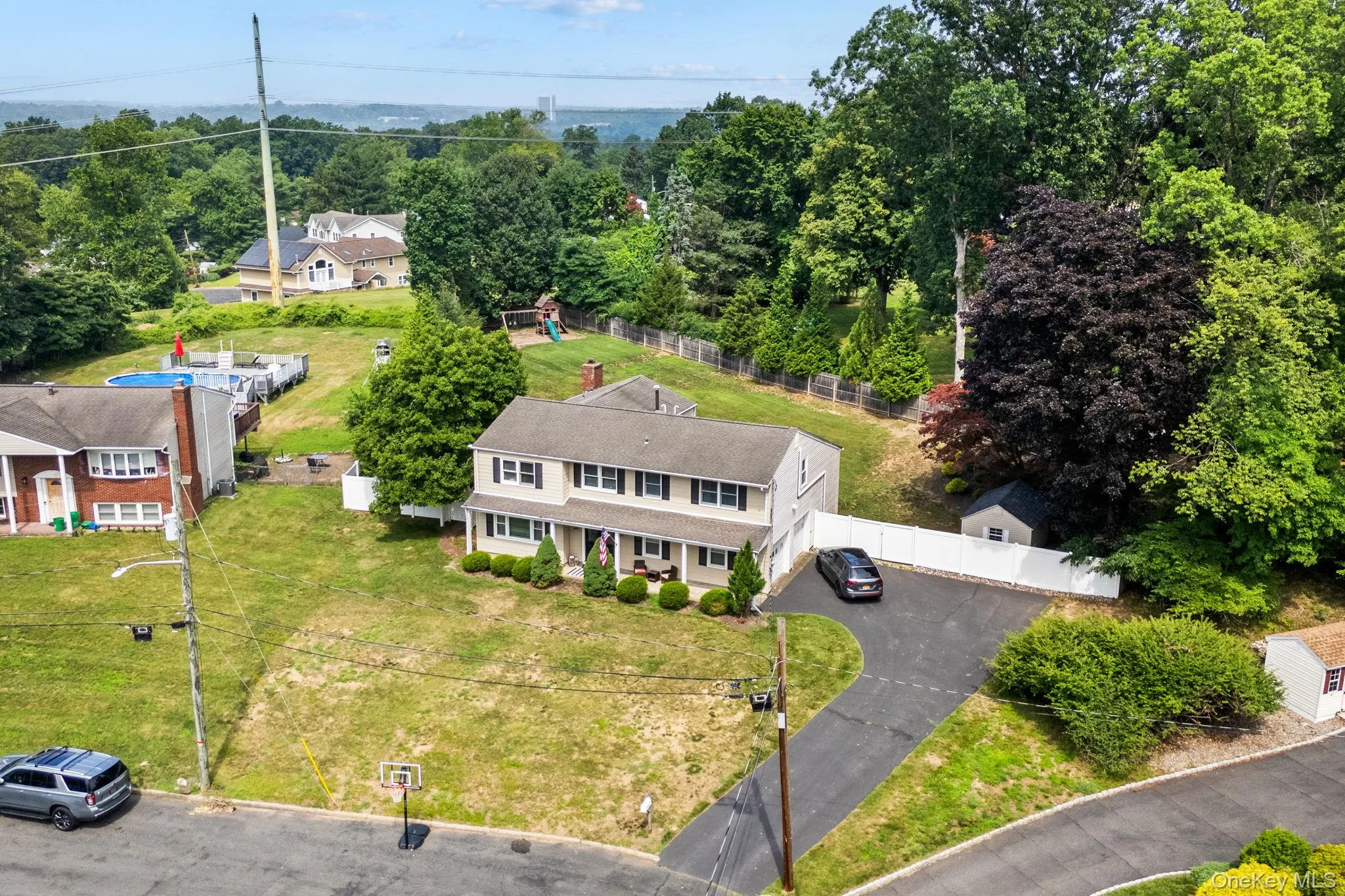 38 Hale Place, Orangetown, NY, 4 Bedrooms Bedrooms, 9 Rooms Rooms,2 BathroomsBathrooms,Residential,For Rent,Hale,0,1028060 38 Hale Place, Orangetown, NY, 4 Bedrooms Bedrooms, 9 Rooms Rooms,2 BathroomsBathrooms,Residential,For Rent,Hale,0,1028060