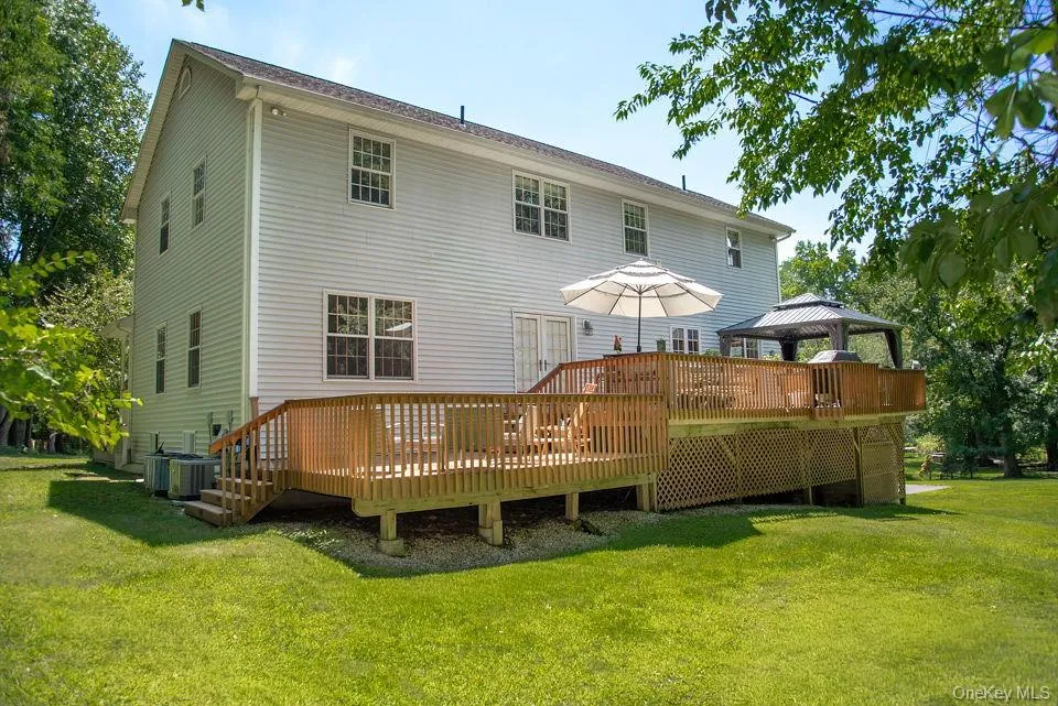 4 Hauser Terrace, Orangetown, NY, 5 Bedrooms Bedrooms, 13 Rooms Rooms,3 BathroomsBathrooms,Residential,For Rent,Hauser,0,1028064 4 Hauser Terrace, Orangetown, NY, 5 Bedrooms Bedrooms, 13 Rooms Rooms,3 BathroomsBathrooms,Residential,For Rent,Hauser,0,1028064
