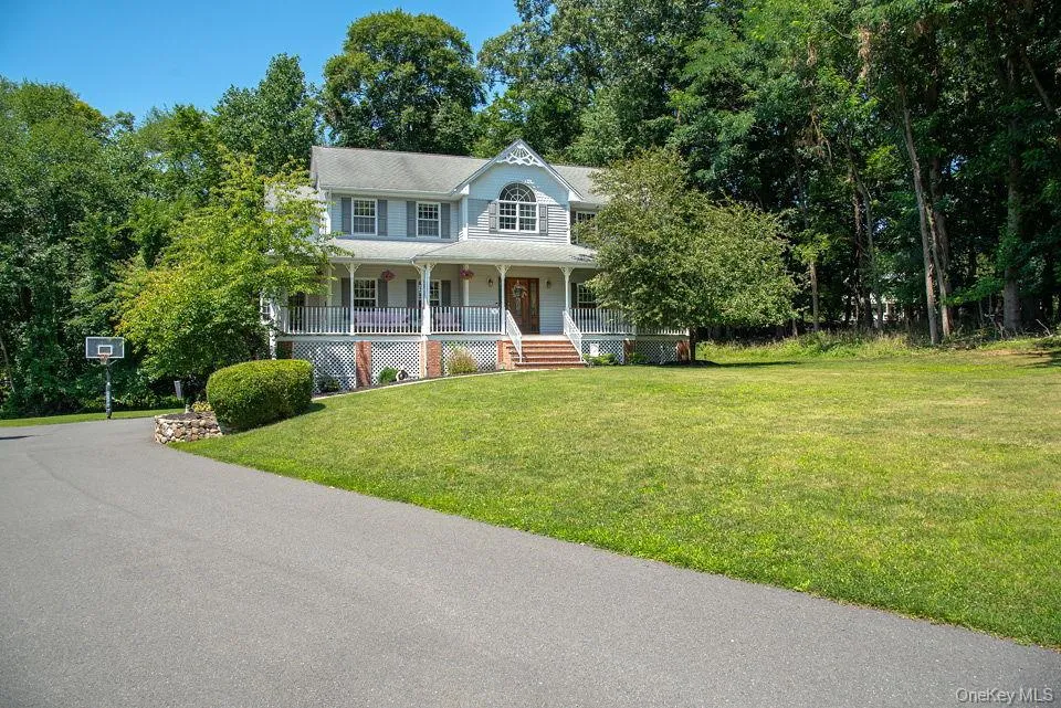 4 Hauser Terrace, Orangetown, NY, 5 Bedrooms Bedrooms, 13 Rooms Rooms,3 BathroomsBathrooms,Residential,For Rent,Hauser,0,1028064 4 Hauser Terrace, Orangetown, NY, 5 Bedrooms Bedrooms, 13 Rooms Rooms,3 BathroomsBathrooms,Residential,For Rent,Hauser,0,1028064