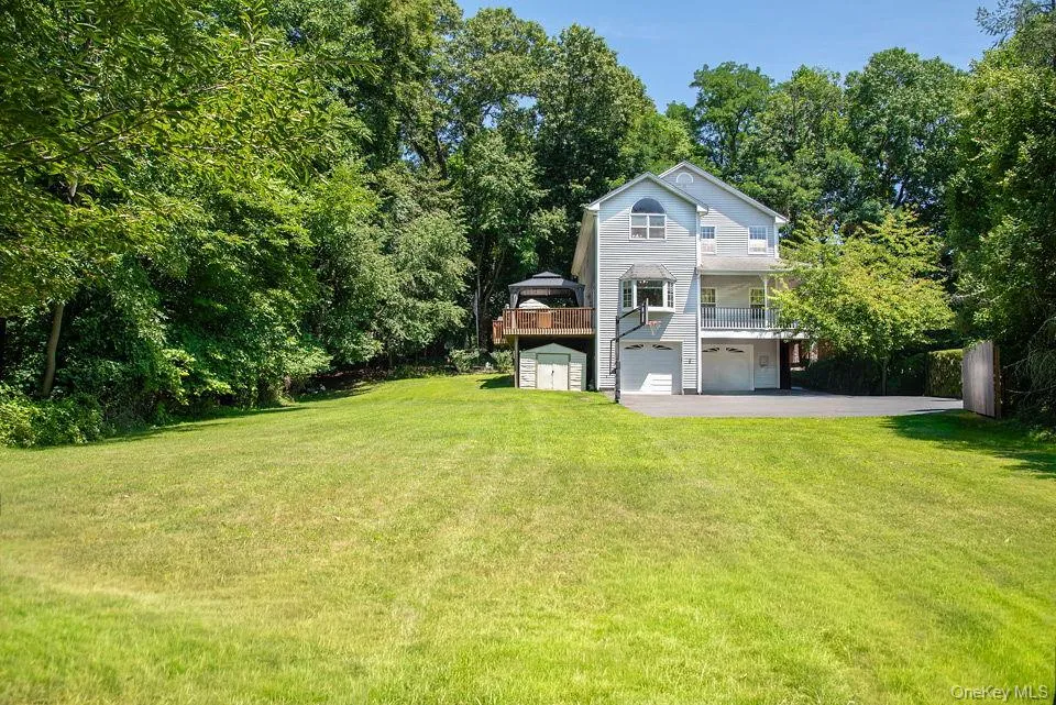 4 Hauser Terrace, Orangetown, NY, 5 Bedrooms Bedrooms, 13 Rooms Rooms,3 BathroomsBathrooms,Residential,For Rent,Hauser,0,1028064 4 Hauser Terrace, Orangetown, NY, 5 Bedrooms Bedrooms, 13 Rooms Rooms,3 BathroomsBathrooms,Residential,For Rent,Hauser,0,1028064