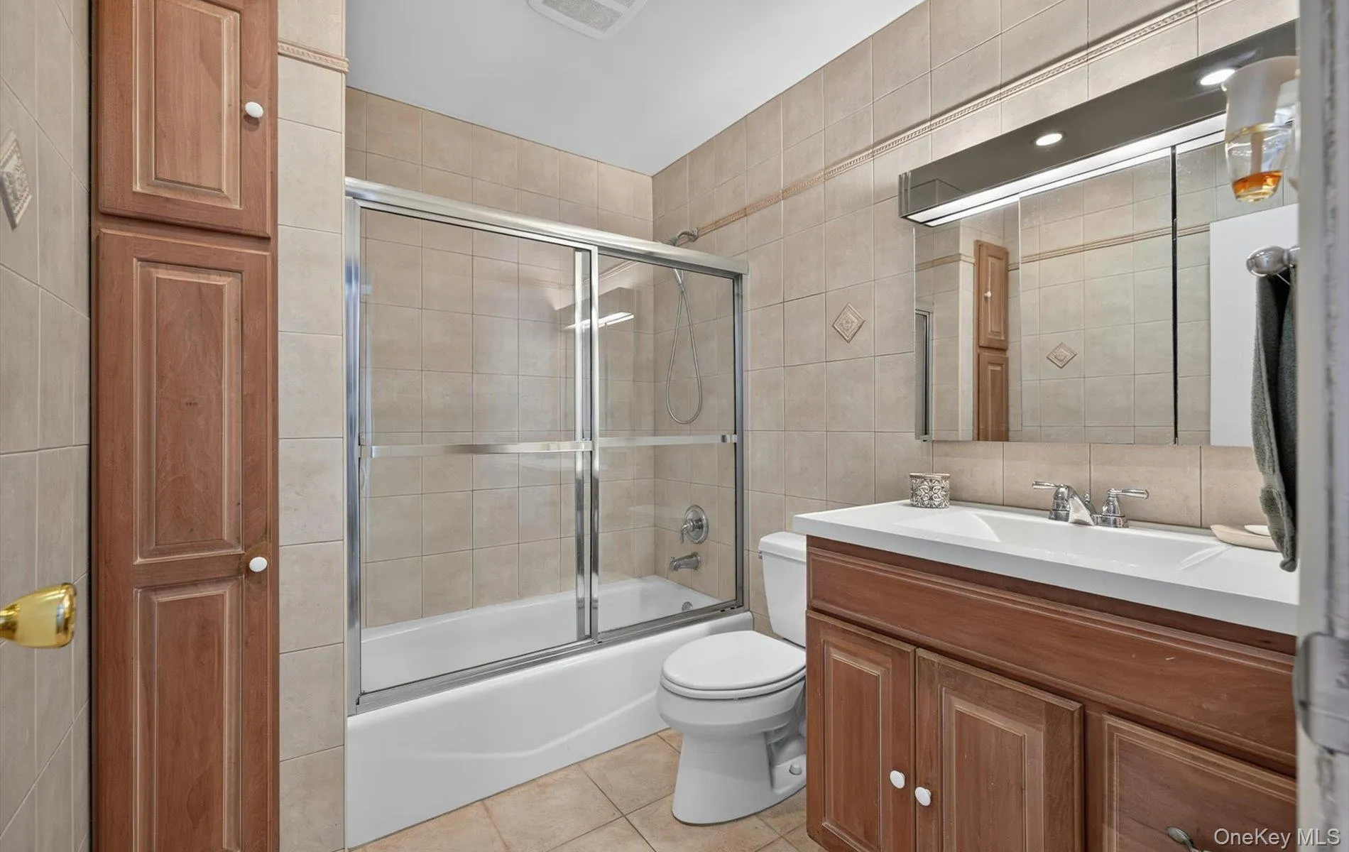 83 Whittier Avenue, Hempstead, NY, 4 Bedrooms Bedrooms, 10 Rooms Rooms,2 BathroomsBathrooms,Residential,For Rent,Whittier,0,1028070 83 Whittier Avenue, Hempstead, NY, 4 Bedrooms Bedrooms, 10 Rooms Rooms,2 BathroomsBathrooms,Residential,For Rent,Whittier,0,1028070