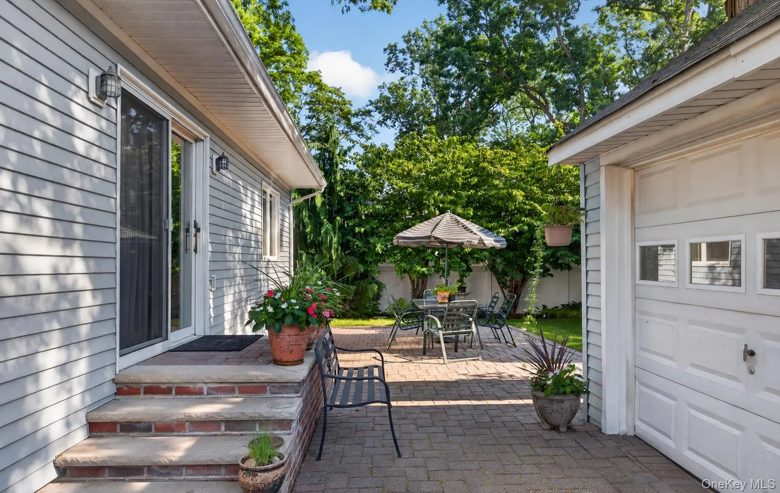 83 Whittier Avenue, Hempstead, NY, 4 Bedrooms Bedrooms, 10 Rooms Rooms,2 BathroomsBathrooms,Residential,For Rent,Whittier,0,1028070 83 Whittier Avenue, Hempstead, NY, 4 Bedrooms Bedrooms, 10 Rooms Rooms,2 BathroomsBathrooms,Residential,For Rent,Whittier,0,1028070