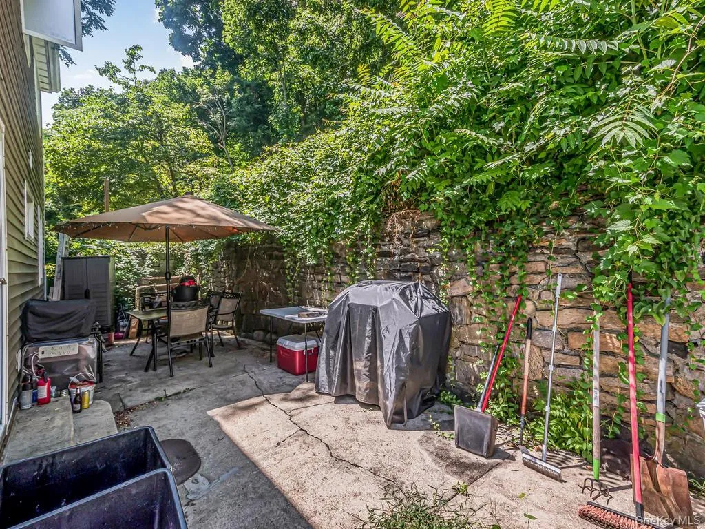 29 Washington Avenue, Greenburgh, NY, 3 Bedrooms Bedrooms, 6 Rooms Rooms,2 BathroomsBathrooms,Residential,For Rent,Washington,0,1028072 29 Washington Avenue, Greenburgh, NY, 3 Bedrooms Bedrooms, 6 Rooms Rooms,2 BathroomsBathrooms,Residential,For Rent,Washington,0,1028072