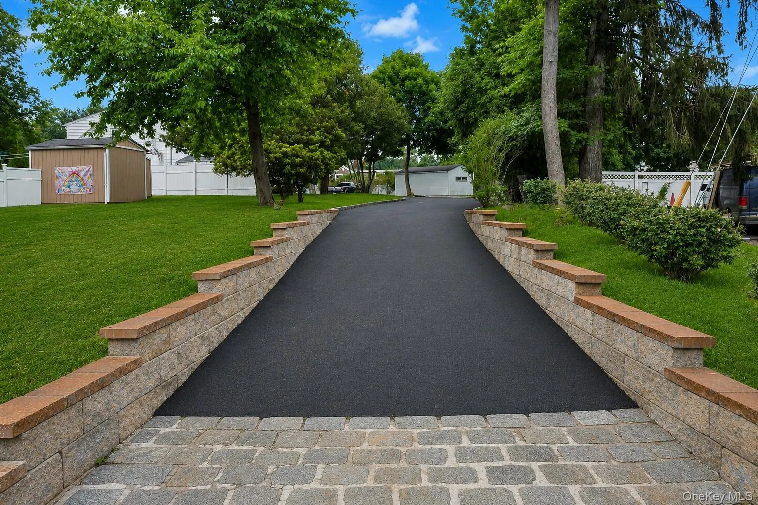 20 Dover Road, Clarkstown, NY, 5 Bedrooms Bedrooms, 14 Rooms Rooms,2 BathroomsBathrooms,Residential,For Rent,Dover,0,1028073 20 Dover Road, Clarkstown, NY, 5 Bedrooms Bedrooms, 14 Rooms Rooms,2 BathroomsBathrooms,Residential,For Rent,Dover,0,1028073