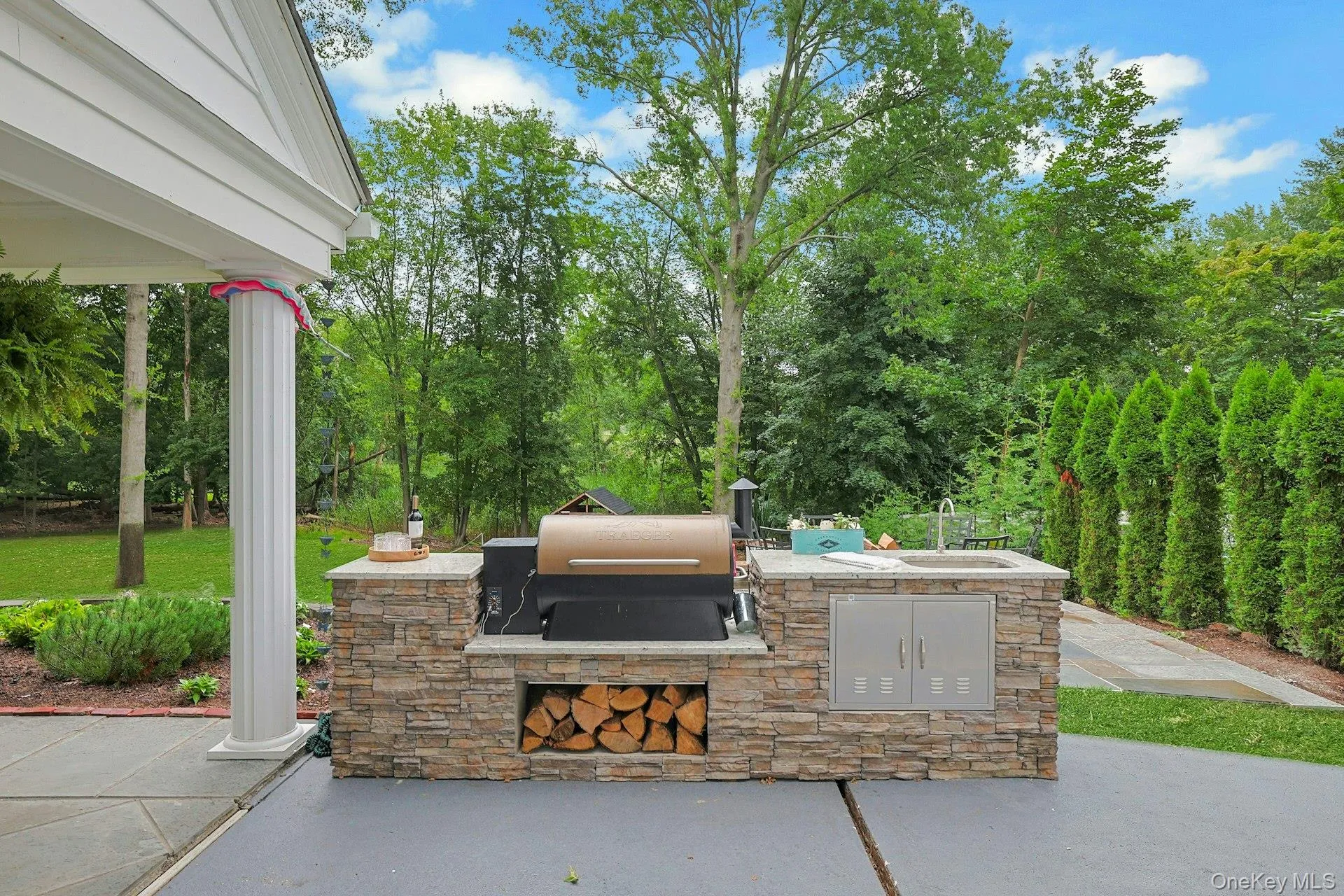 20 Dover Road, Clarkstown, NY, 5 Bedrooms Bedrooms, 14 Rooms Rooms,2 BathroomsBathrooms,Residential,For Rent,Dover,0,1028073 20 Dover Road, Clarkstown, NY, 5 Bedrooms Bedrooms, 14 Rooms Rooms,2 BathroomsBathrooms,Residential,For Rent,Dover,0,1028073