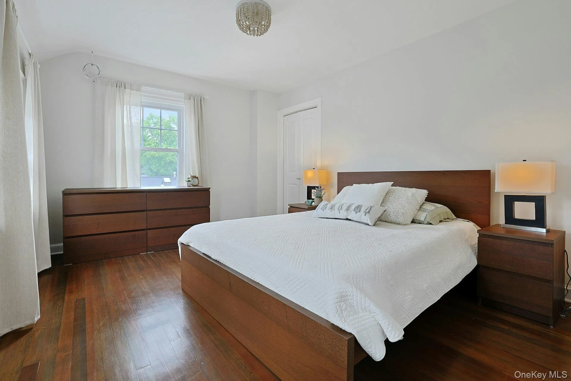 20 Dover Road, Clarkstown, NY, 5 Bedrooms Bedrooms, 14 Rooms Rooms,2 BathroomsBathrooms,Residential,For Rent,Dover,0,1028073 20 Dover Road, Clarkstown, NY, 5 Bedrooms Bedrooms, 14 Rooms Rooms,2 BathroomsBathrooms,Residential,For Rent,Dover,0,1028073