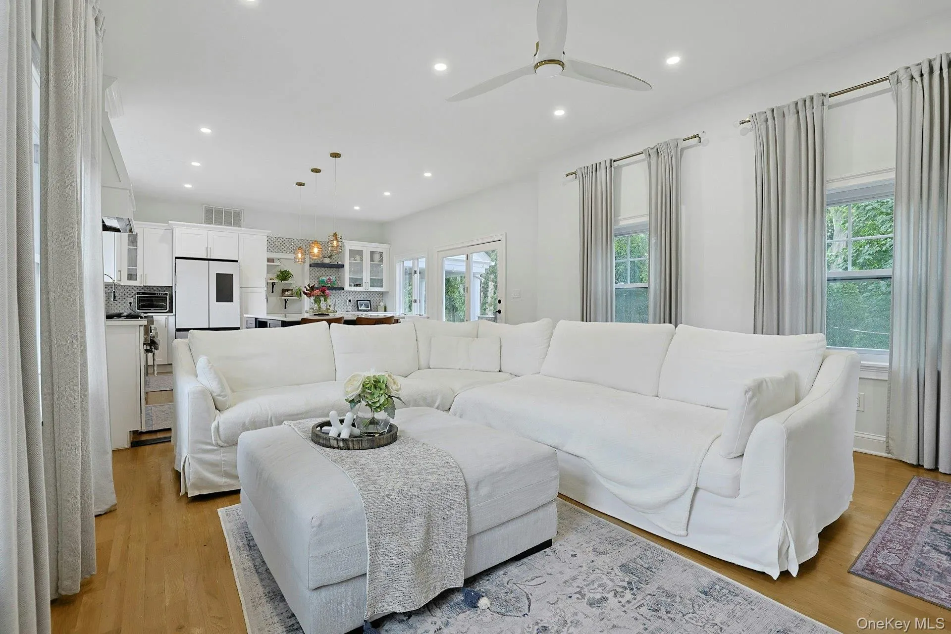 20 Dover Road, Clarkstown, NY, 5 Bedrooms Bedrooms, 14 Rooms Rooms,2 BathroomsBathrooms,Residential,For Rent,Dover,0,1028073 20 Dover Road, Clarkstown, NY, 5 Bedrooms Bedrooms, 14 Rooms Rooms,2 BathroomsBathrooms,Residential,For Rent,Dover,0,1028073