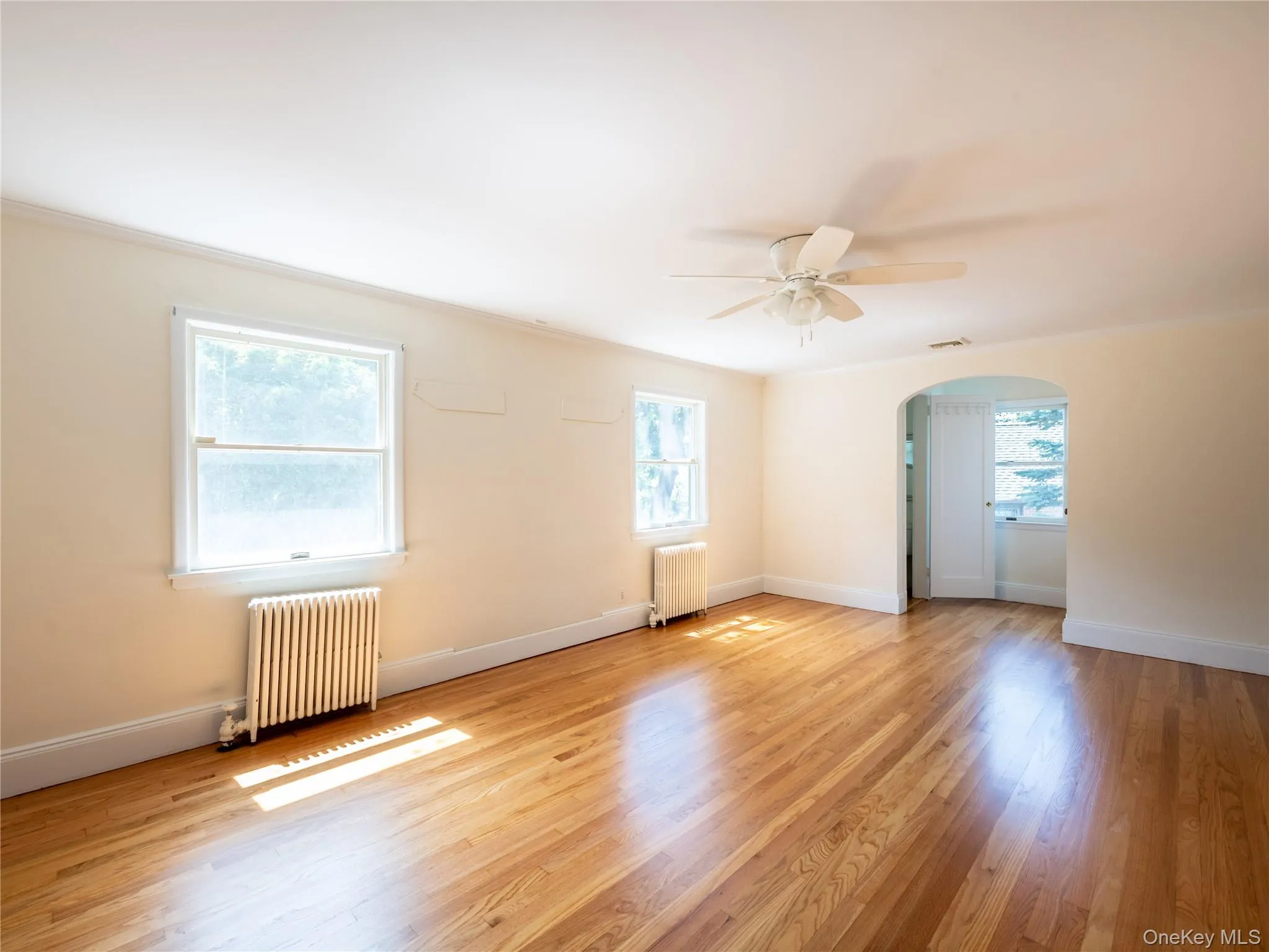 91 Pickwick Road, North Hempstead, NY, 4 Bedrooms Bedrooms, 9 Rooms Rooms,3 BathroomsBathrooms,Residential Lease,For Rent,Pickwick,0,1028075 91 Pickwick Road, North Hempstead, NY, 4 Bedrooms Bedrooms, 9 Rooms Rooms,3 BathroomsBathrooms,Residential Lease,For Rent,Pickwick,0,1028075