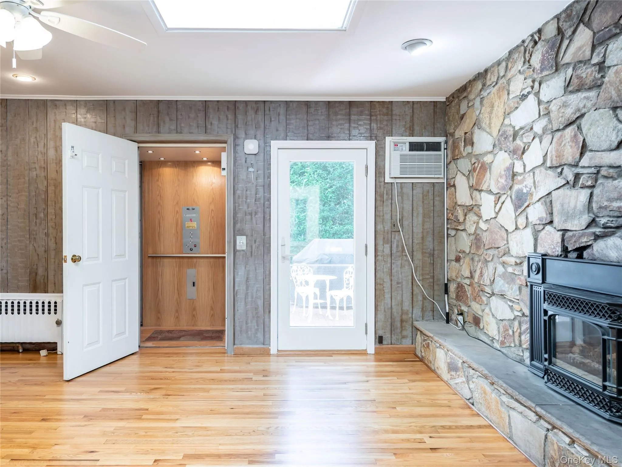 91 Pickwick Road, North Hempstead, NY, 4 Bedrooms Bedrooms, 9 Rooms Rooms,3 BathroomsBathrooms,Residential Lease,For Rent,Pickwick,0,1028075 91 Pickwick Road, North Hempstead, NY, 4 Bedrooms Bedrooms, 9 Rooms Rooms,3 BathroomsBathrooms,Residential Lease,For Rent,Pickwick,0,1028075