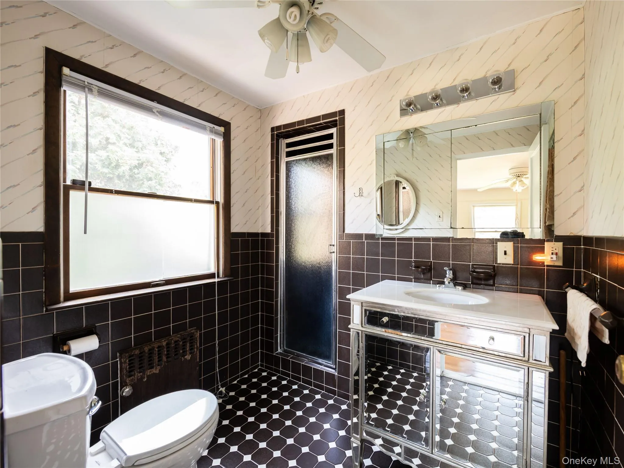 91 Pickwick Road, North Hempstead, NY, 4 Bedrooms Bedrooms, 9 Rooms Rooms,3 BathroomsBathrooms,Residential Lease,For Rent,Pickwick,0,1028075 91 Pickwick Road, North Hempstead, NY, 4 Bedrooms Bedrooms, 9 Rooms Rooms,3 BathroomsBathrooms,Residential Lease,For Rent,Pickwick,0,1028075